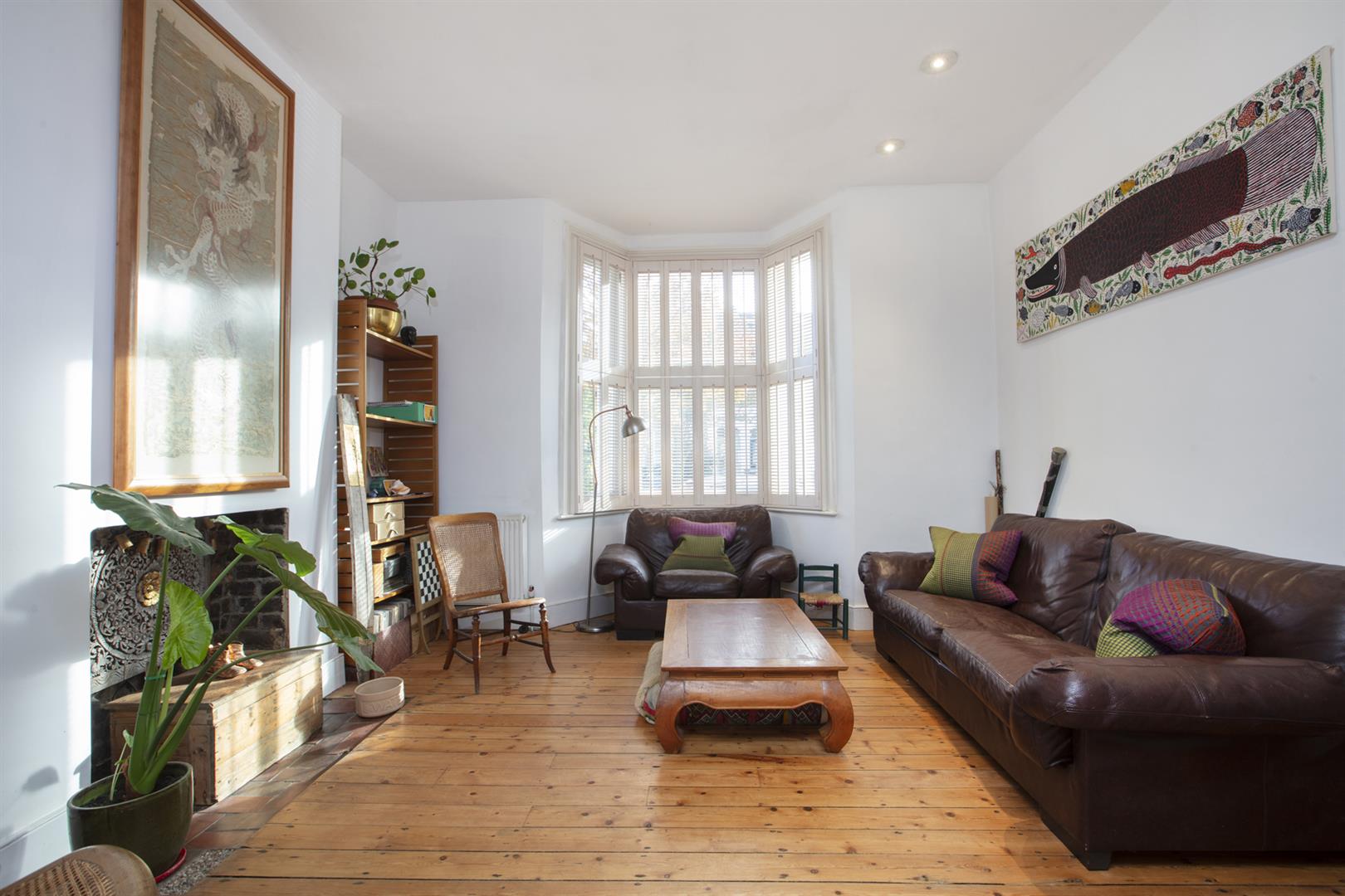 House - Semi-Detached Under Offer in Ashbourne Grove, East Dulwich, SE22 1181 view11
