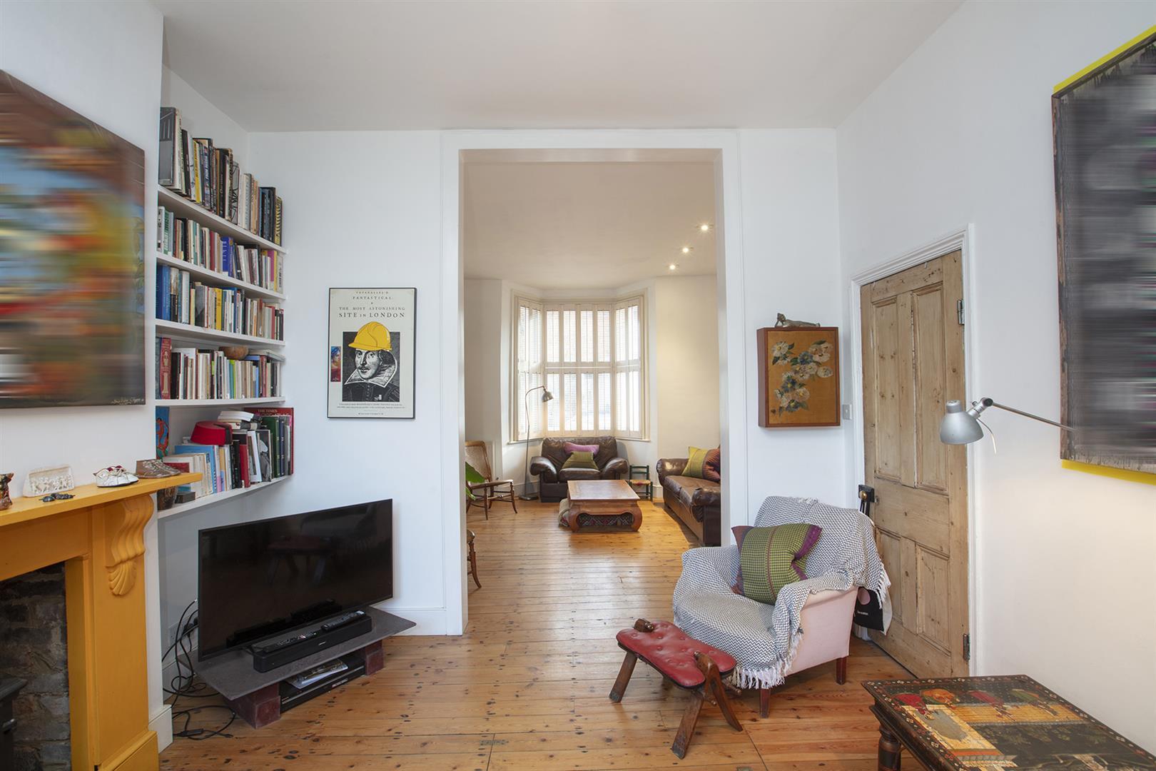 House - Semi-Detached Under Offer in Ashbourne Grove, East Dulwich, SE22 1181 view5