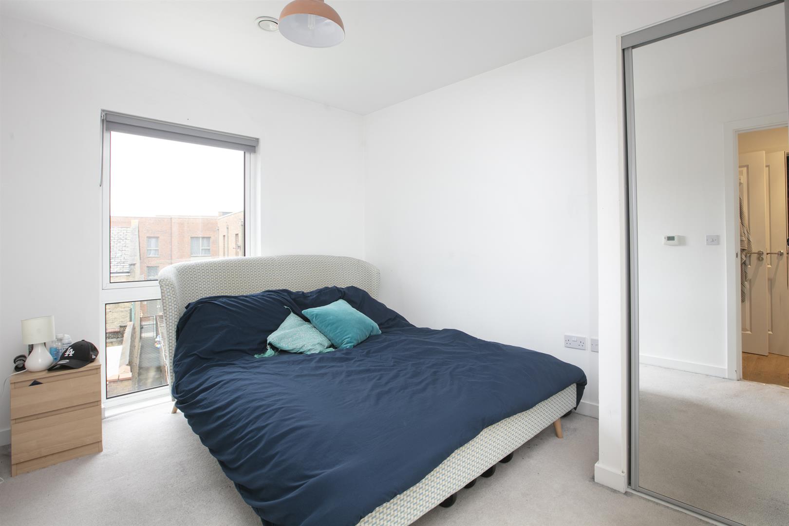 Flat - Purpose Built For Sale in Benhill Road, Camberwell, SE5 928 view9
