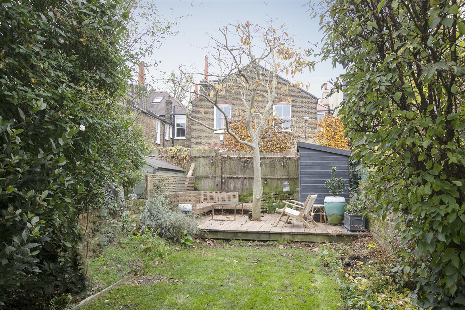 House - Semi-Detached Sold in Bicknell Road, Herne Hill, SE5 887 view3