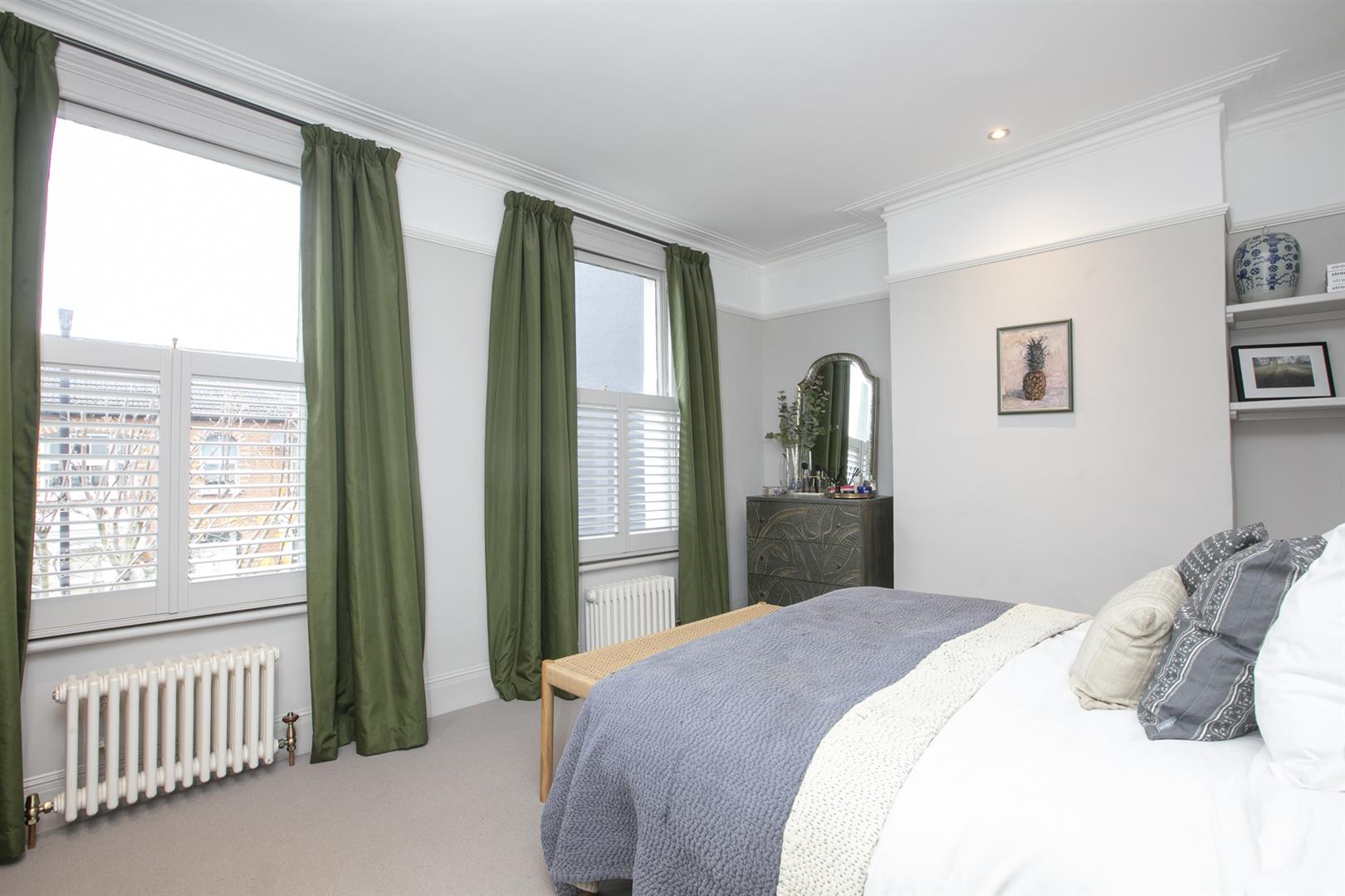 House - Semi-Detached Sold in Bicknell Road, Herne Hill, SE5 887 view18