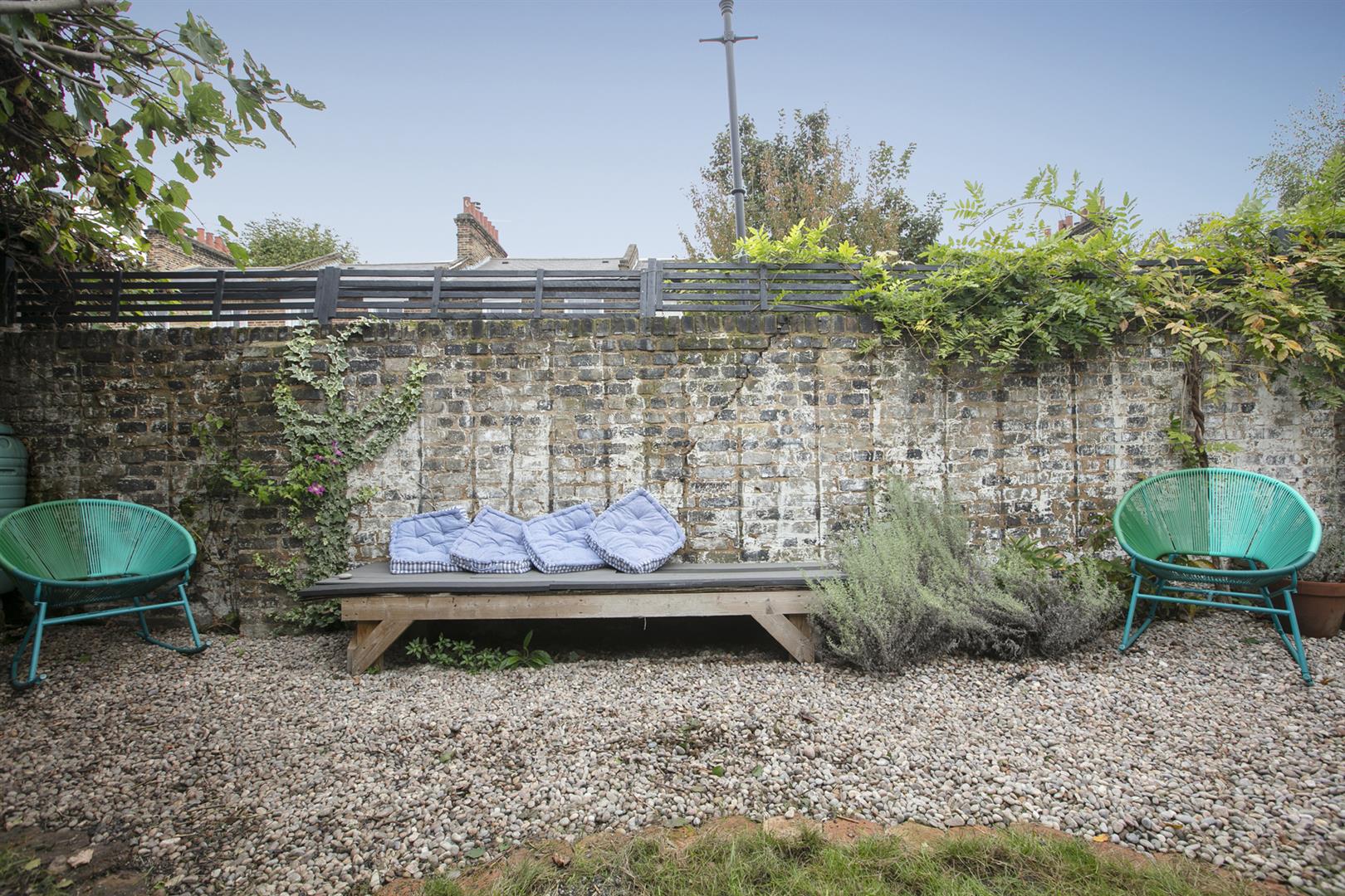 House - End Terrace For Sale in Billington Road, New Cross, SE14 1158 view42