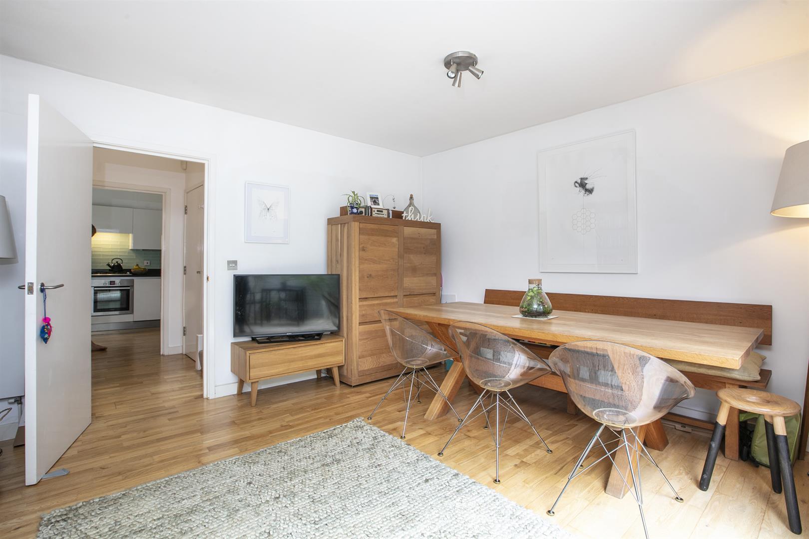 House - Terraced For Sale in Bushey Hill Road, Camberwell, SE5 851 view8