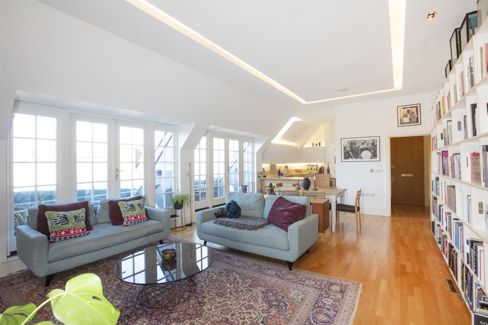 Flat - Conversion Sold in Camberwell Grove, Camberwell, SE5 1059 view1