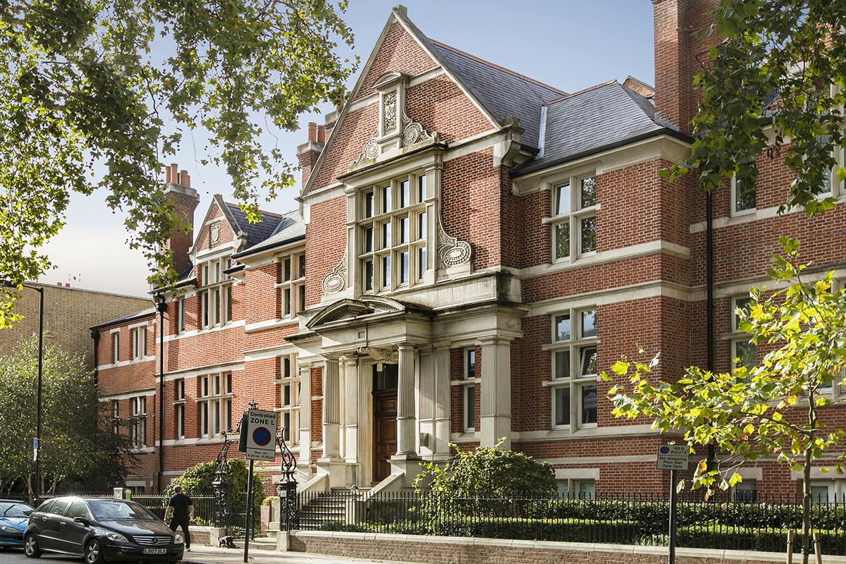 Flat - Conversion Sold in Camberwell Grove, Camberwell, SE5 1059 view2