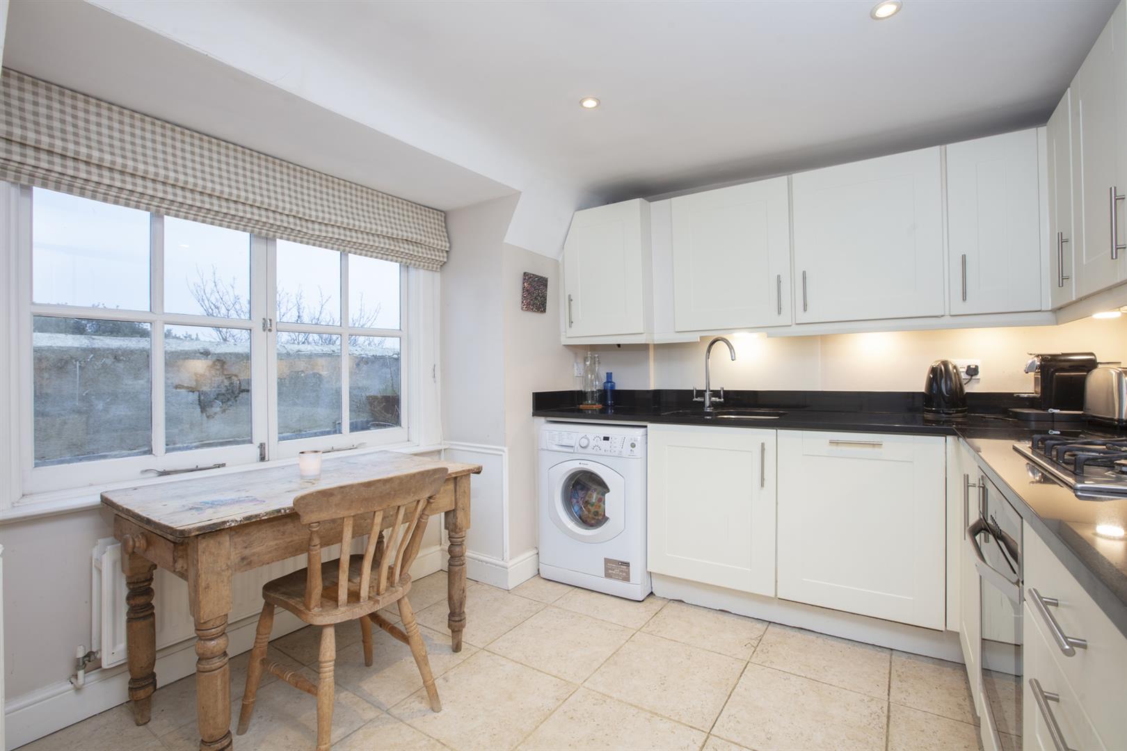 Flat - Conversion For Sale in Camberwell Grove, Camberwell, SE5 896 view3