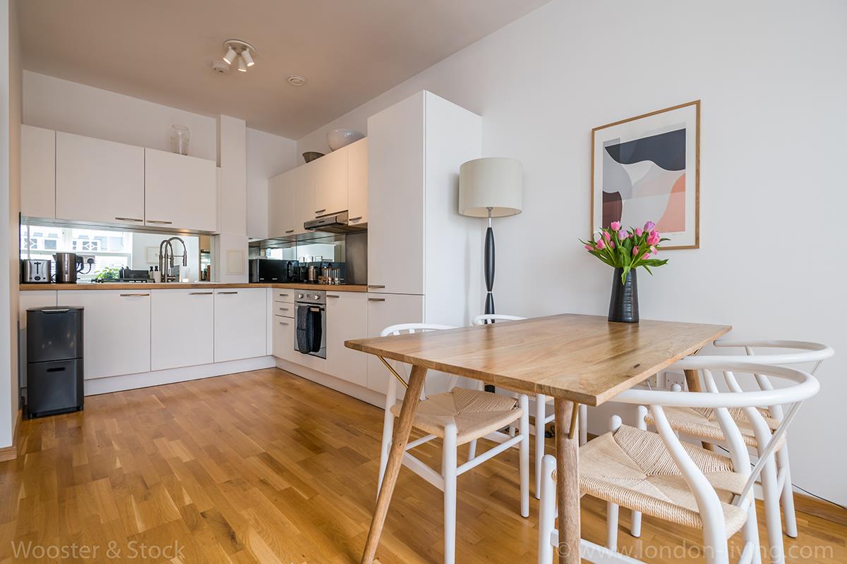 Flat - Conversion Under Offer in Camberwell Grove, Camberwell, SE5 919 view9