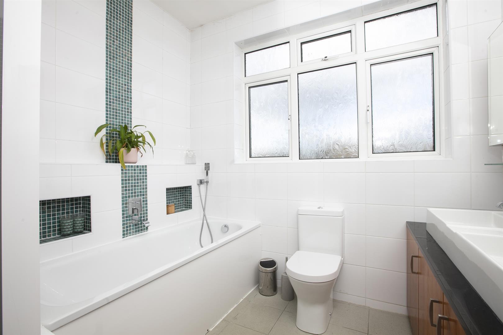 House - Terraced For Sale in Champion Hill, Camberwell, SE5 938 view19
