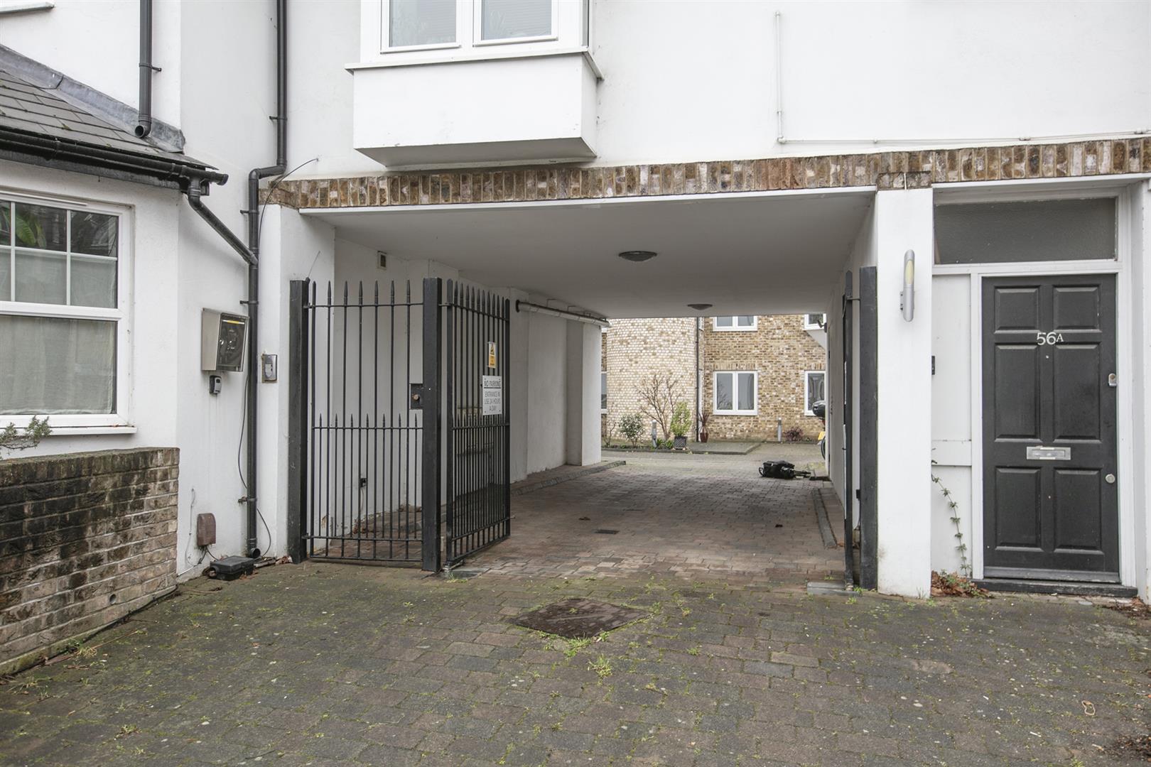 Flat/Apartment For Sale in Coleman Road, Camberwell, SE5 908 view14