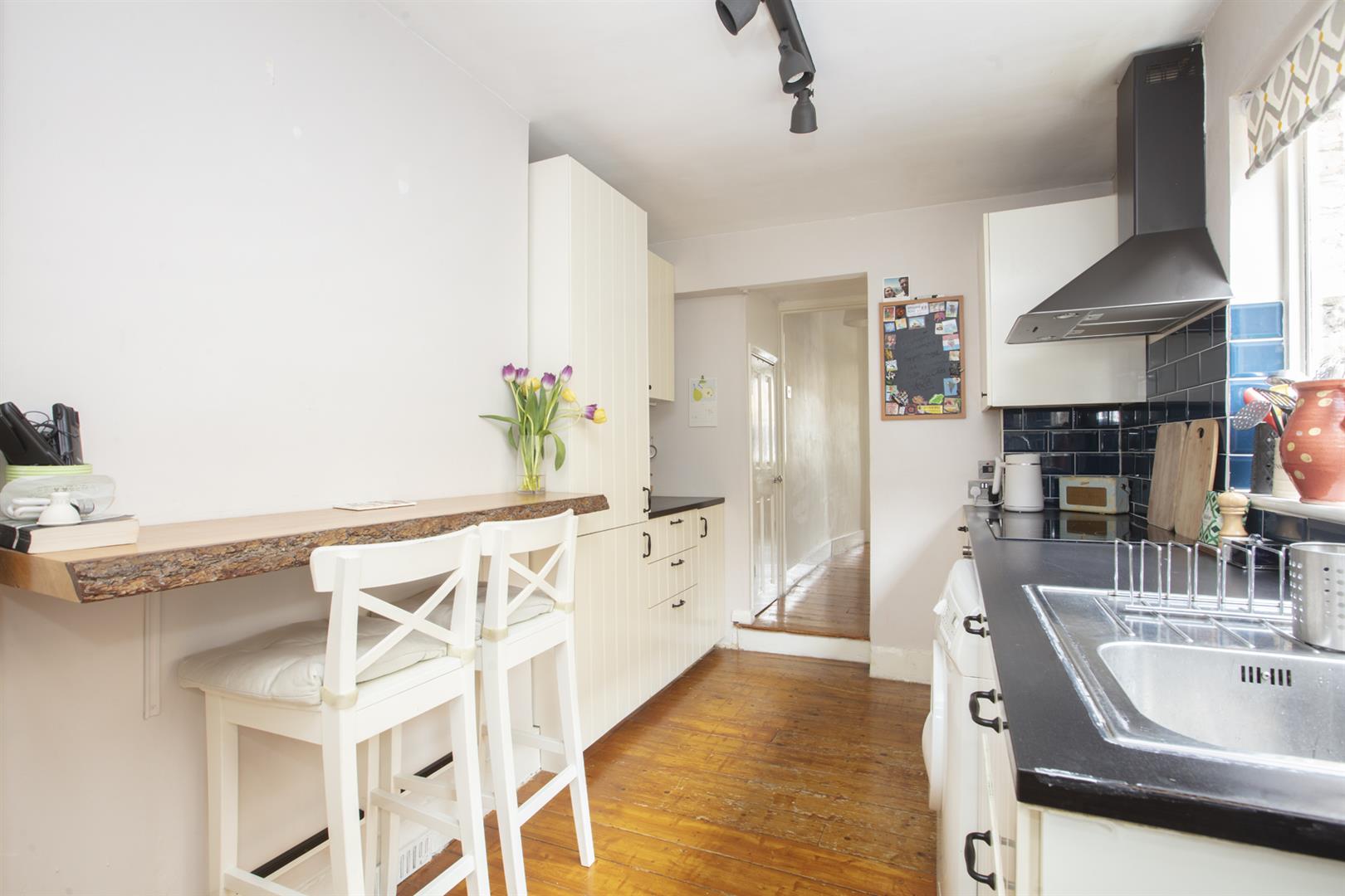 Flat - Conversion Sold in Colls Road, Peckham, SE15 1071 view5
