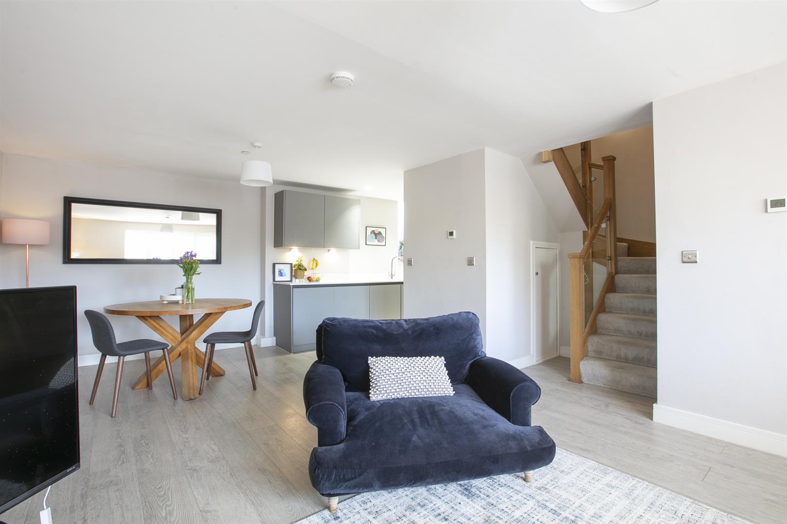 House - Terraced Under Offer in Consort Road, Peckham, SE15 1162 view4