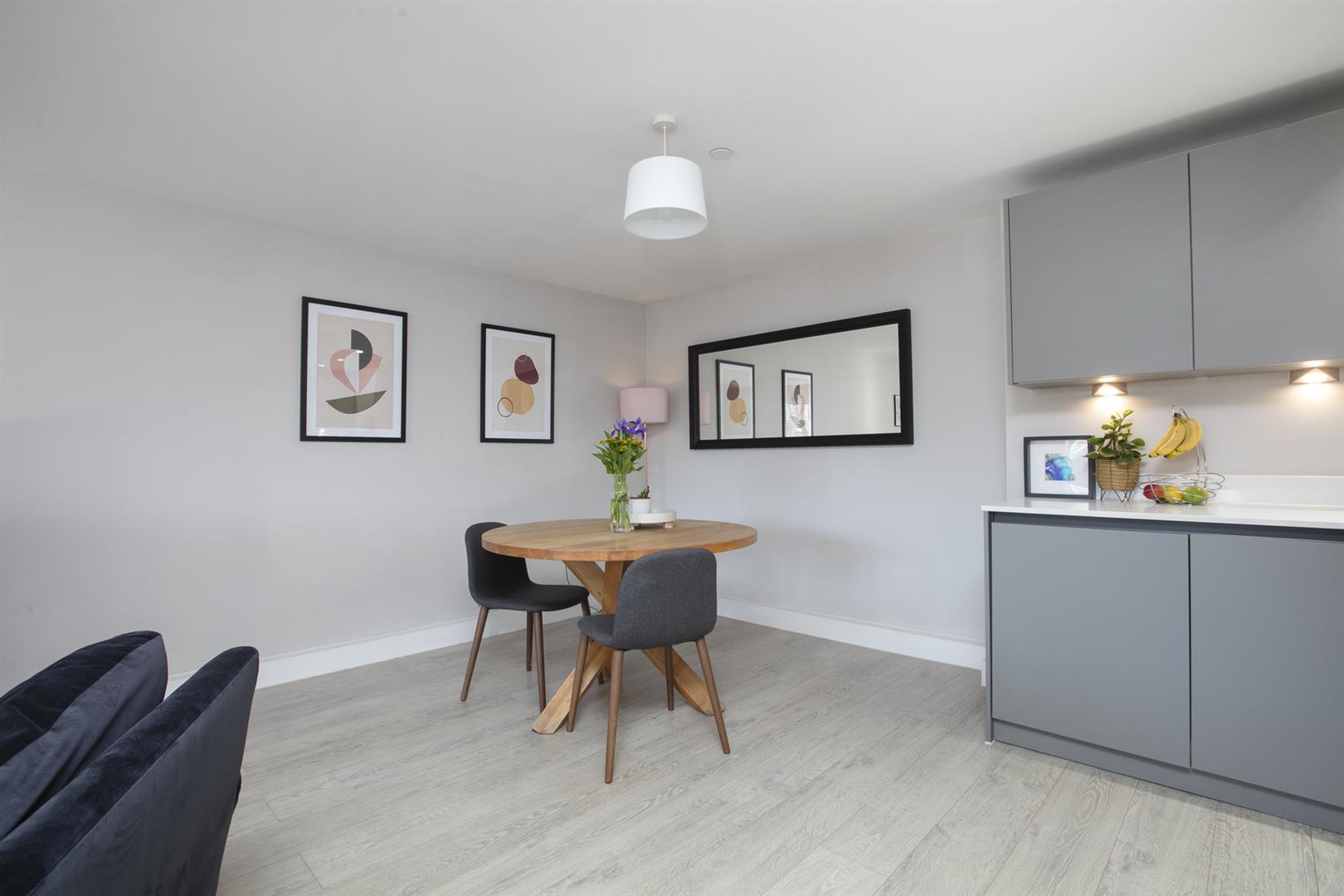 House - Terraced Under Offer in Consort Road, Peckham, SE15 1162 view9