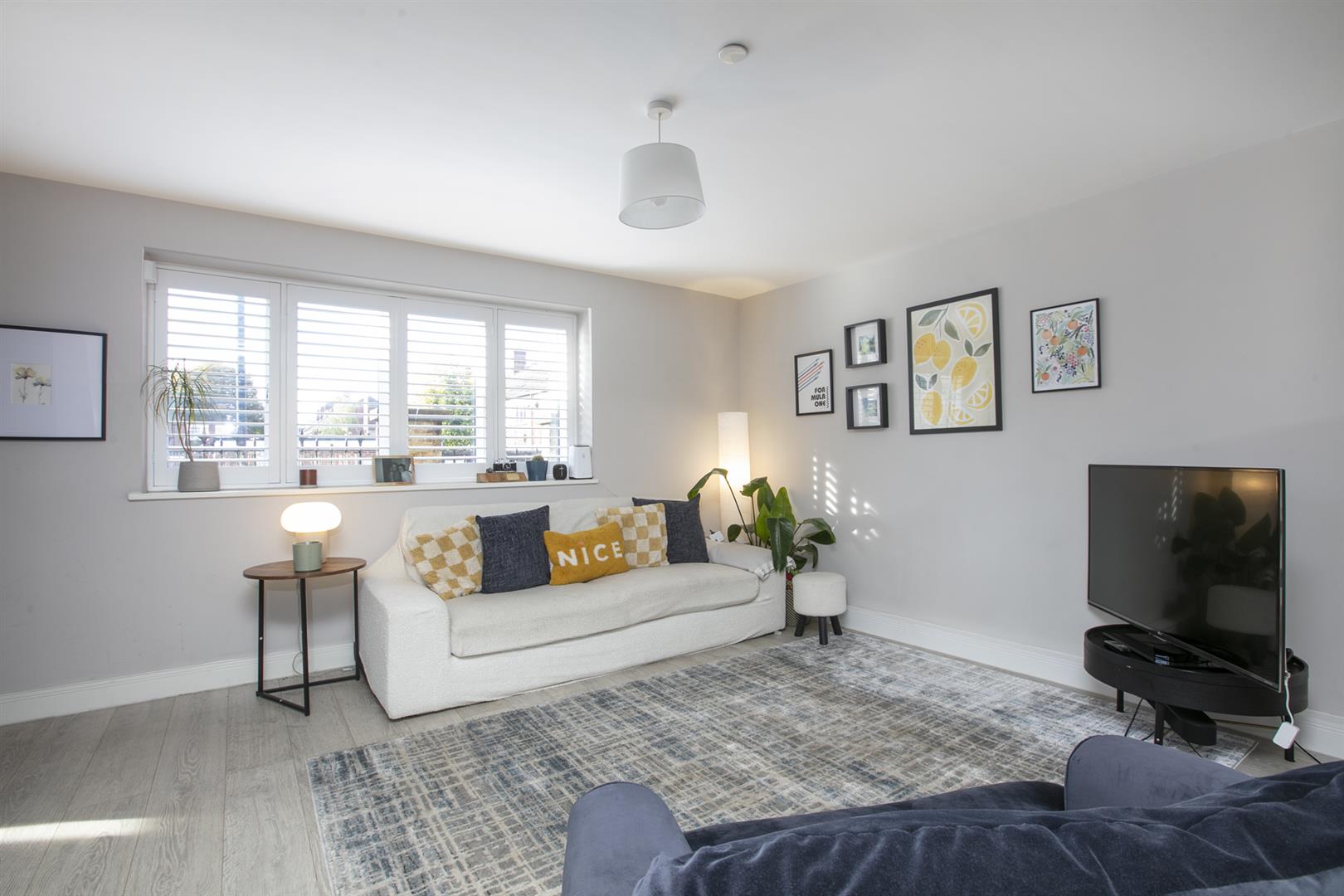 House - Terraced Under Offer in Consort Road, Peckham, SE15 1162 view5