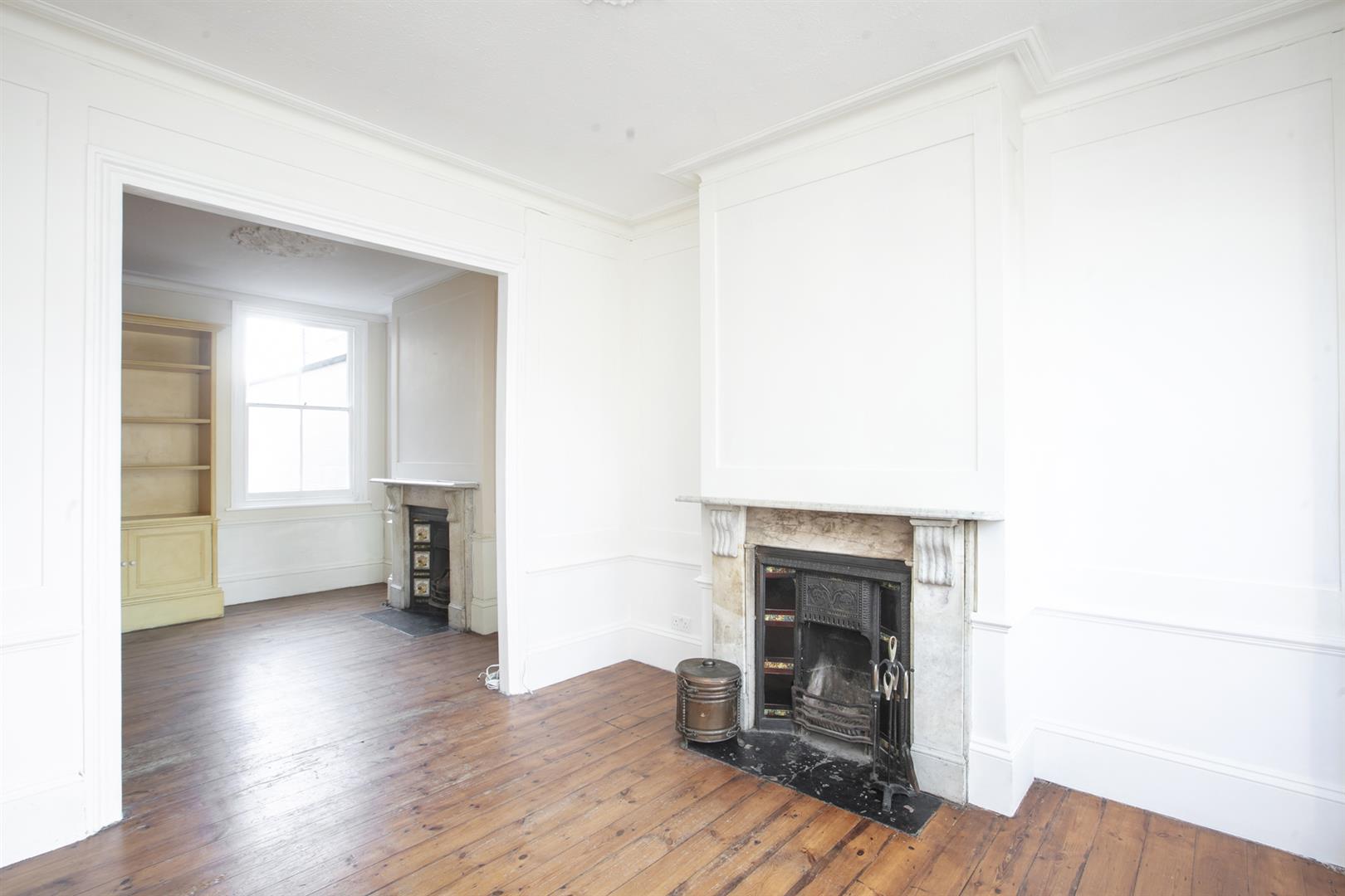 House - Terraced For Sale in Consort Road, Peckham, SE15 894 view7