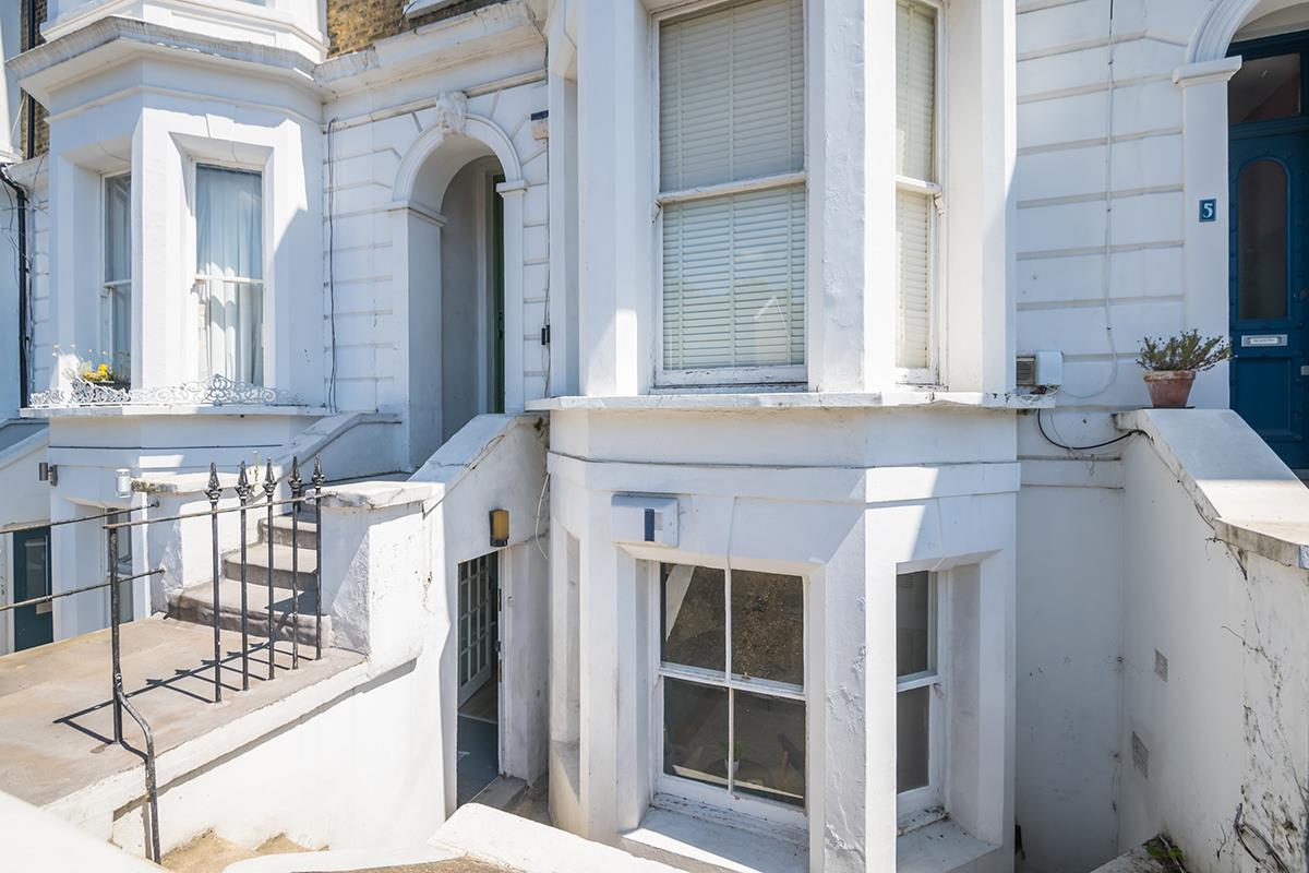 Flat - Conversion Under Offer in Dagmar Road, Camberwell, SE5 974 view23