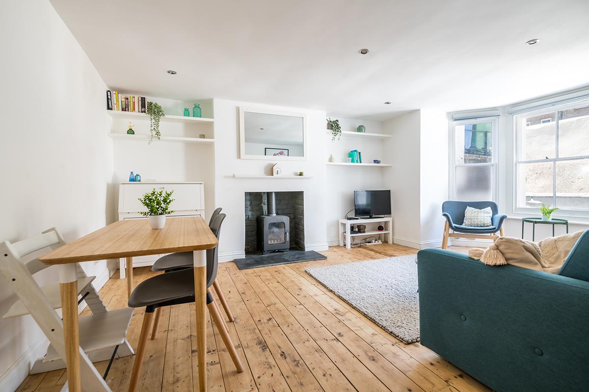 Flat - Conversion Under Offer in Dagmar Road, Camberwell, SE5 974 view2