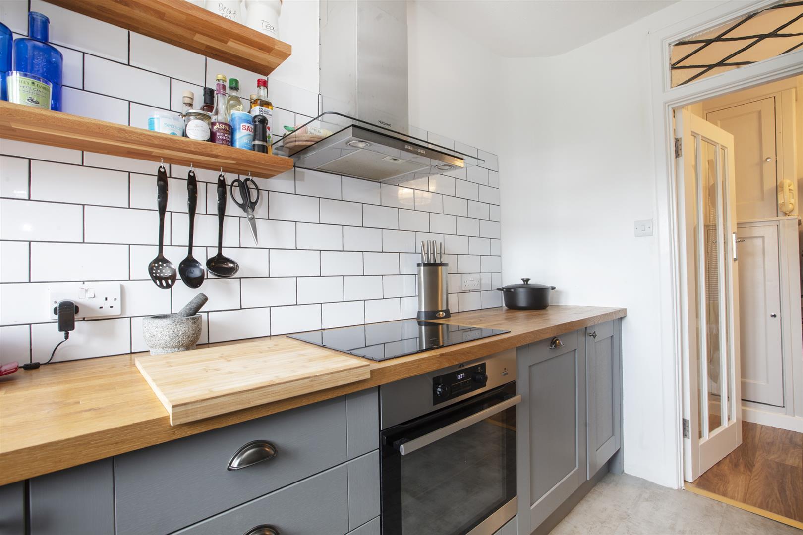 Flat/Apartment Sold in Denmark Hill, Camberwell, SE5 869 view5
