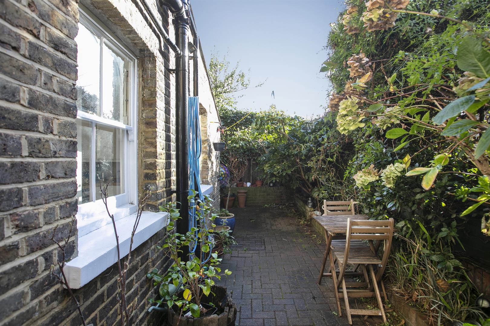 House - End Terrace For Sale in Elm Grove, Peckham, SE15 906 view5