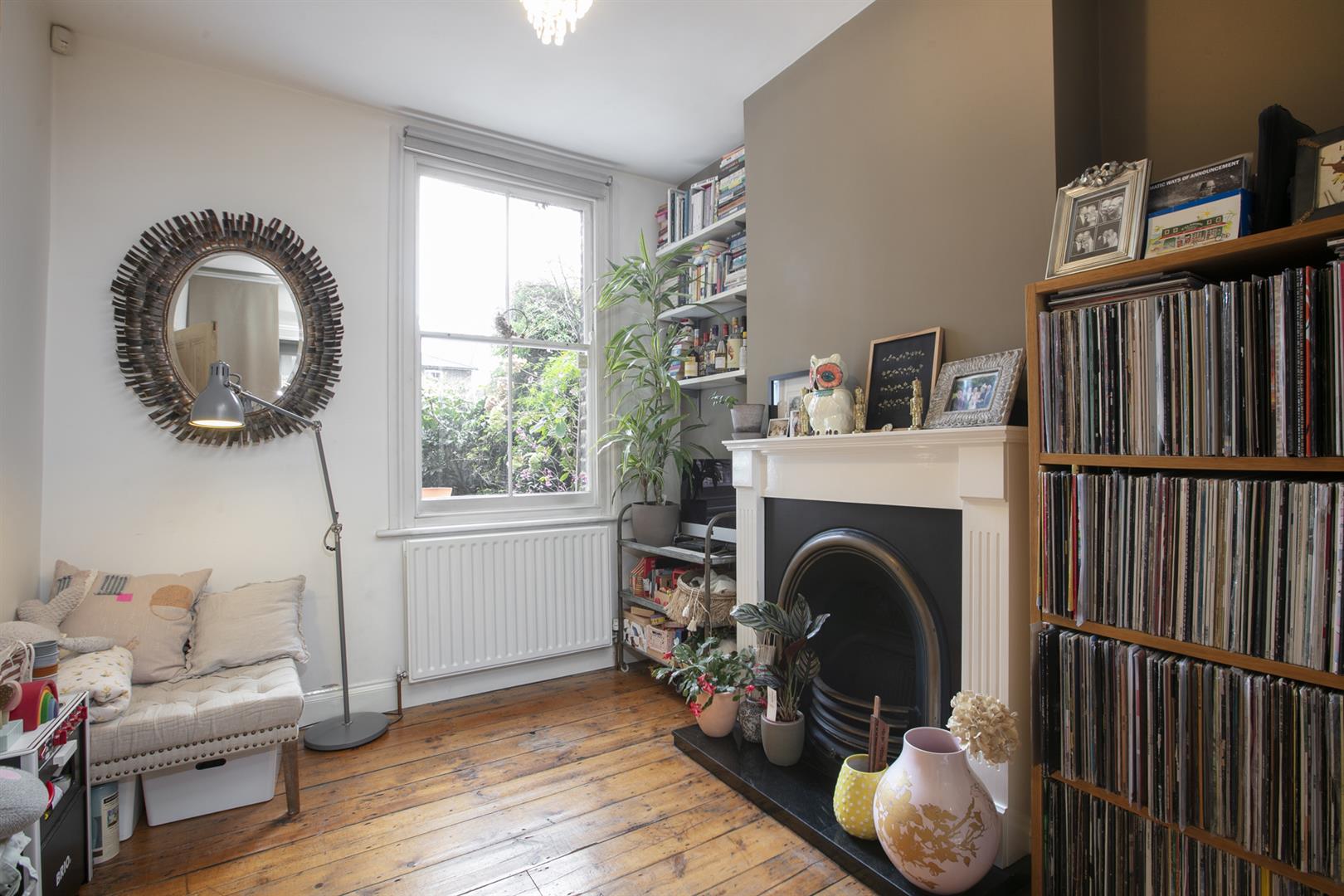 House - End Terrace For Sale in Elm Grove, Peckham, SE15 906 view6
