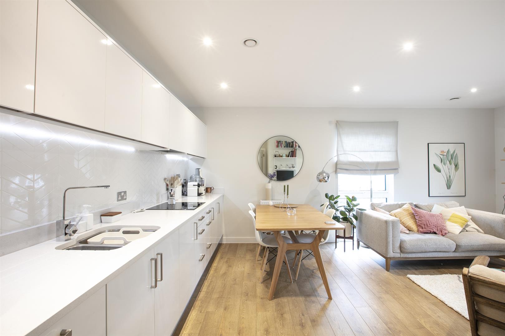 Flat - Purpose Built Sale Agreed in Elmington Road, Camberwell, SE5 846 view8
