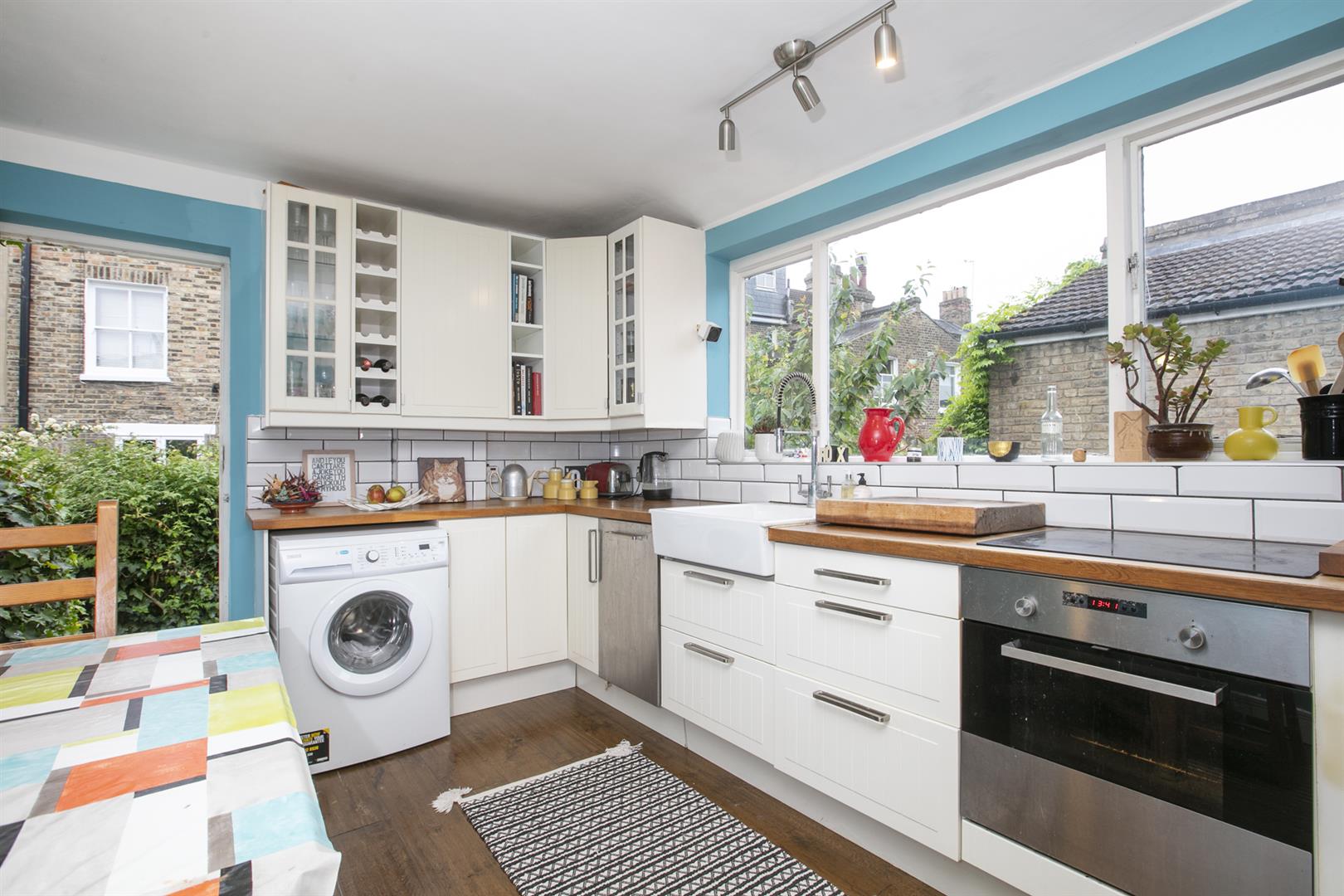 Flat - Conversion For Sale in Gairloch Road, Camberwell, SE5 956 view4