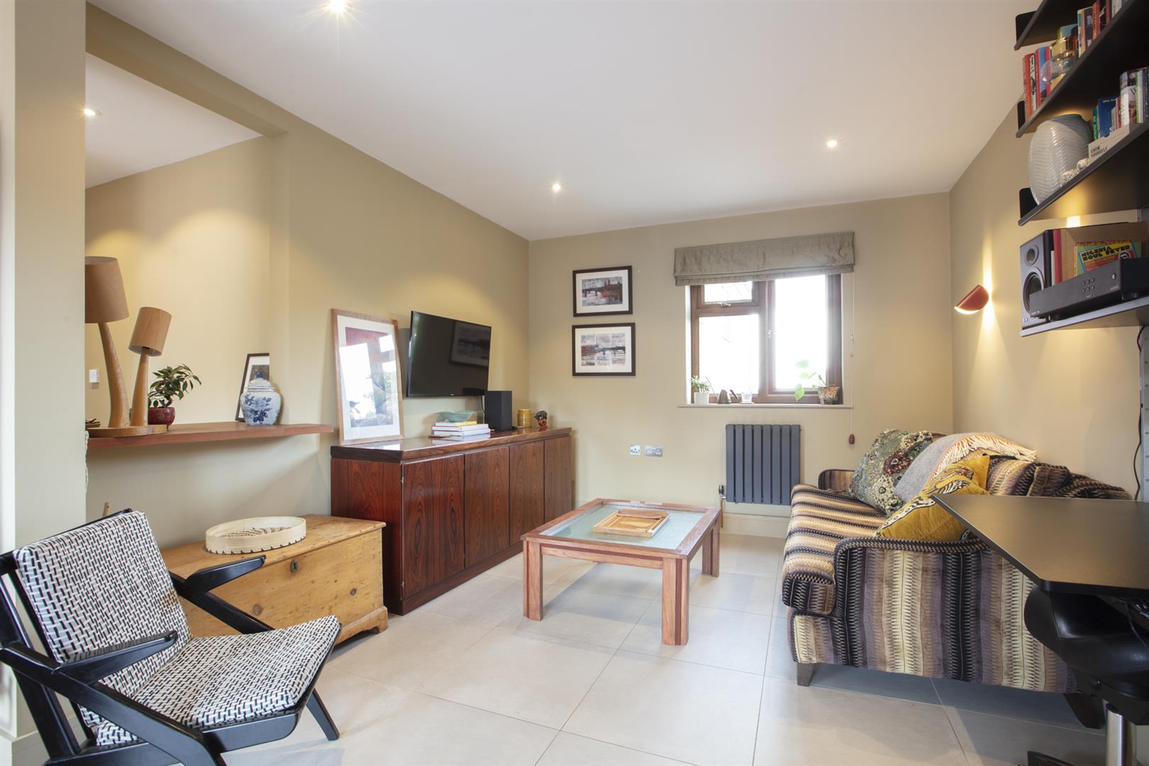 Flat - Purpose Built Sold in Gibbon Road, Nunhead, SE15 996 view9