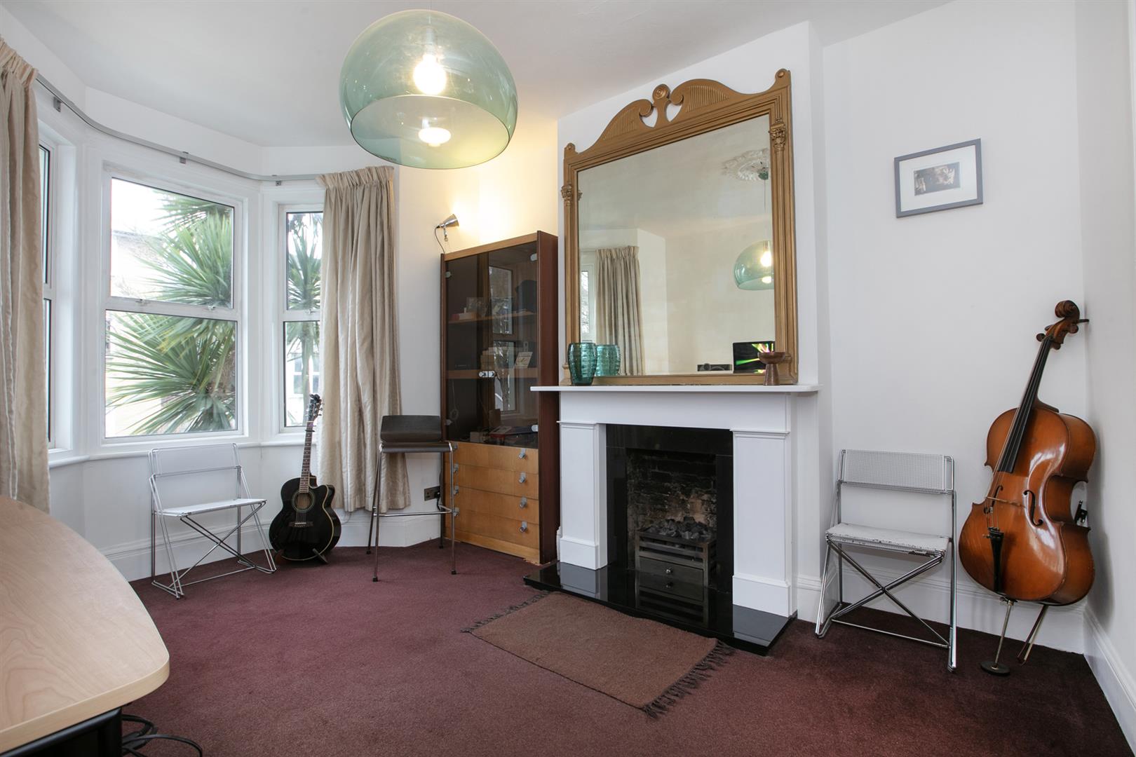 House - Terraced For Sale in Graces Road, Camberwell, SE5 1182 view9