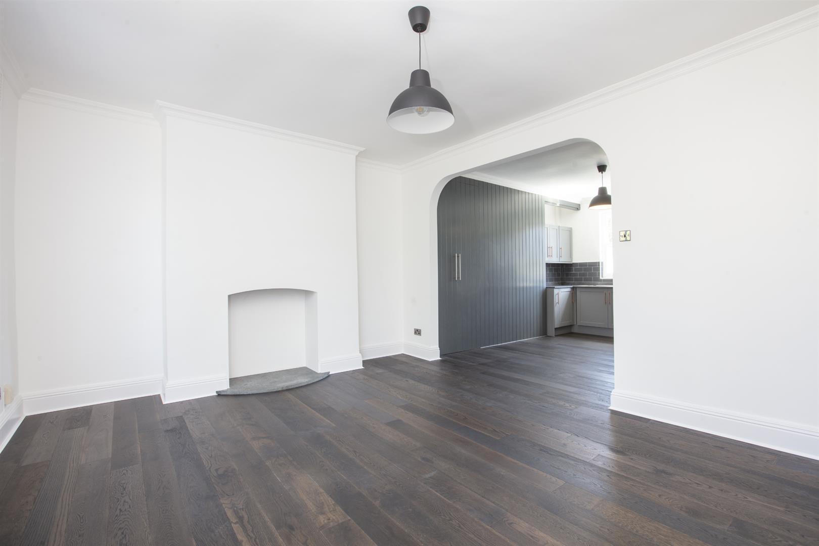 Flat - Conversion For Sale in Graces Road, Camberwell, SE5 963 view9