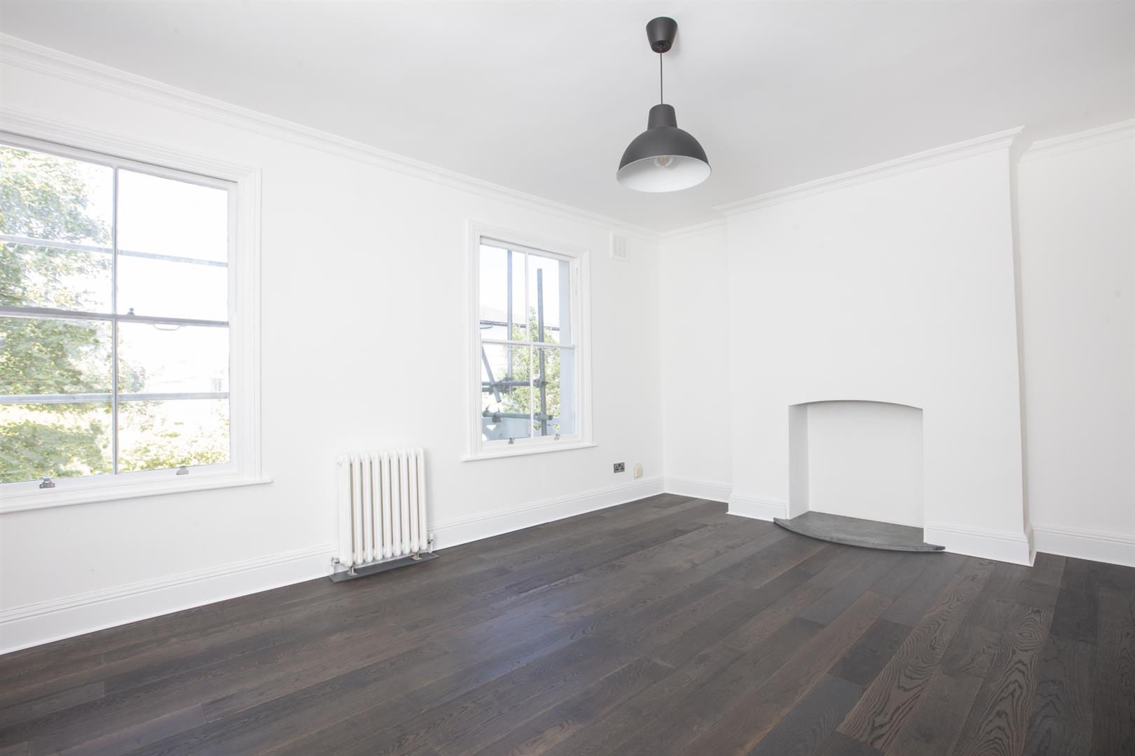 Flat - Conversion For Sale in Graces Road, Camberwell, SE5 963 view13