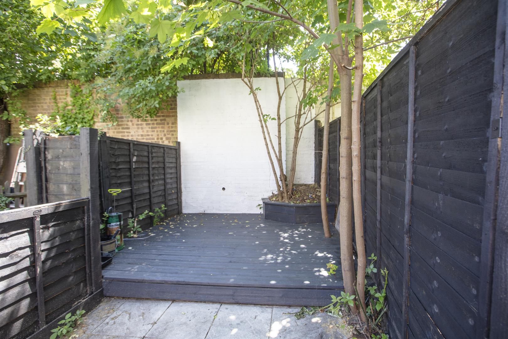 Flat - Conversion For Sale in Graces Road, Camberwell, SE5 963 view11