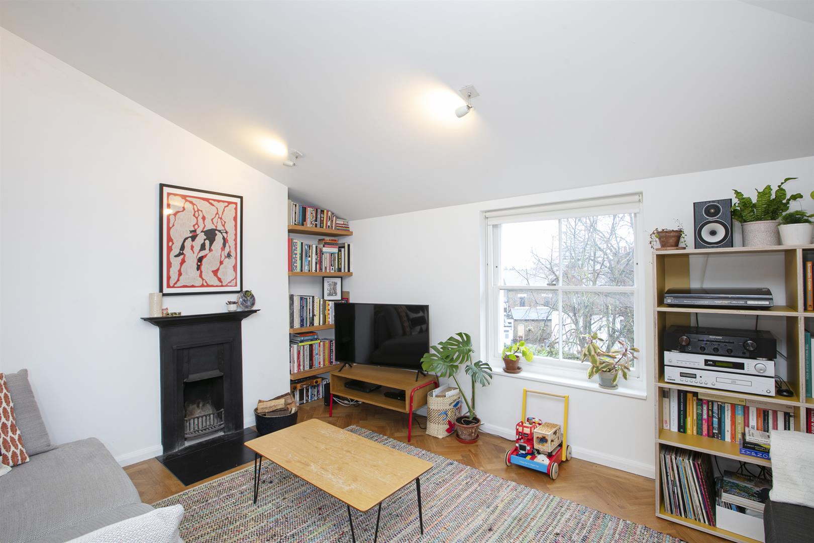 Flat - Conversion Under Offer in Holly Grove, Peckham, SE15 893 view18