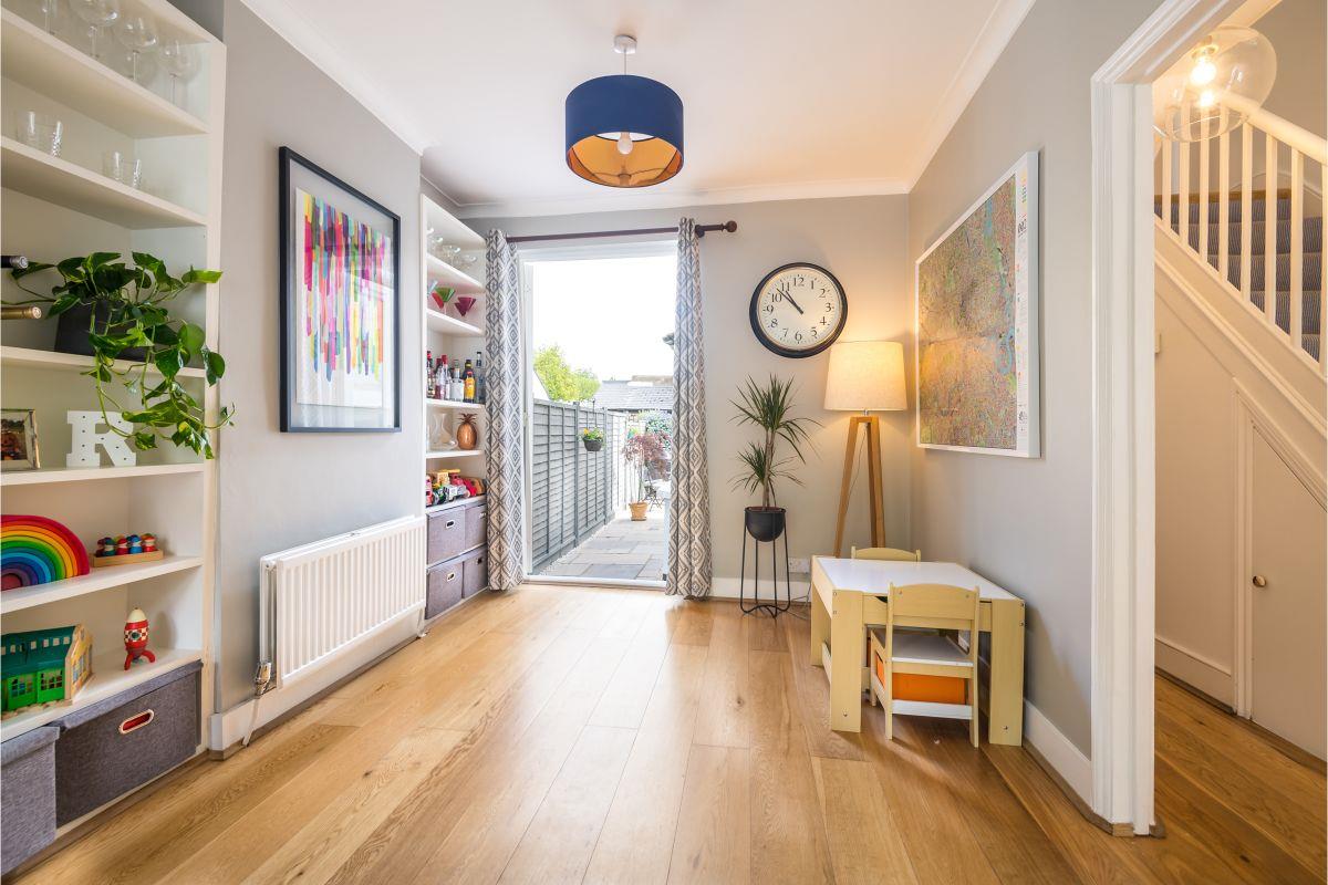 House - Terraced Sale Agreed in Howbury Road, Nunhead, SE15 942 view11