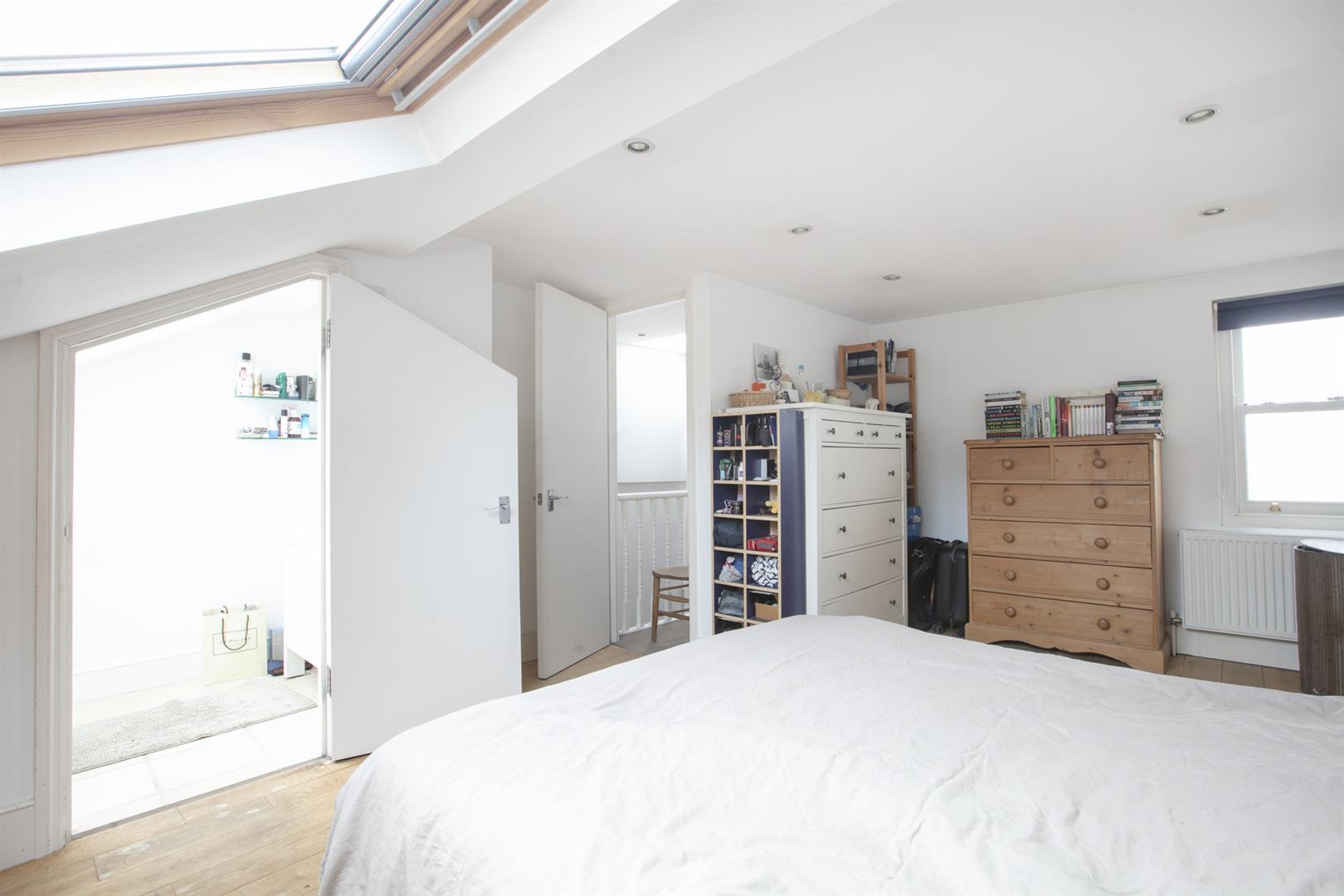 House - Terraced Under Offer in Ivydale Road, Nunhead, SE15 930 view20