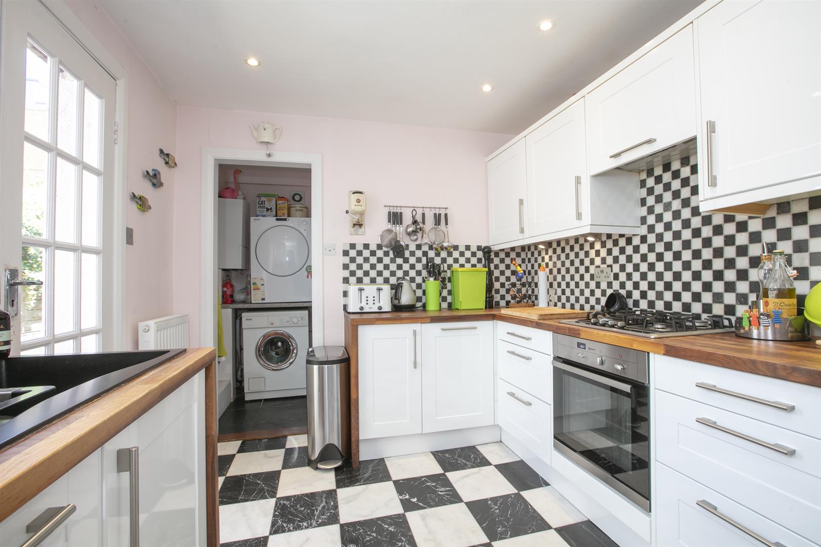 House - End Terrace For Sale in Kenbury Street, Camberwell, SE5 951 view11