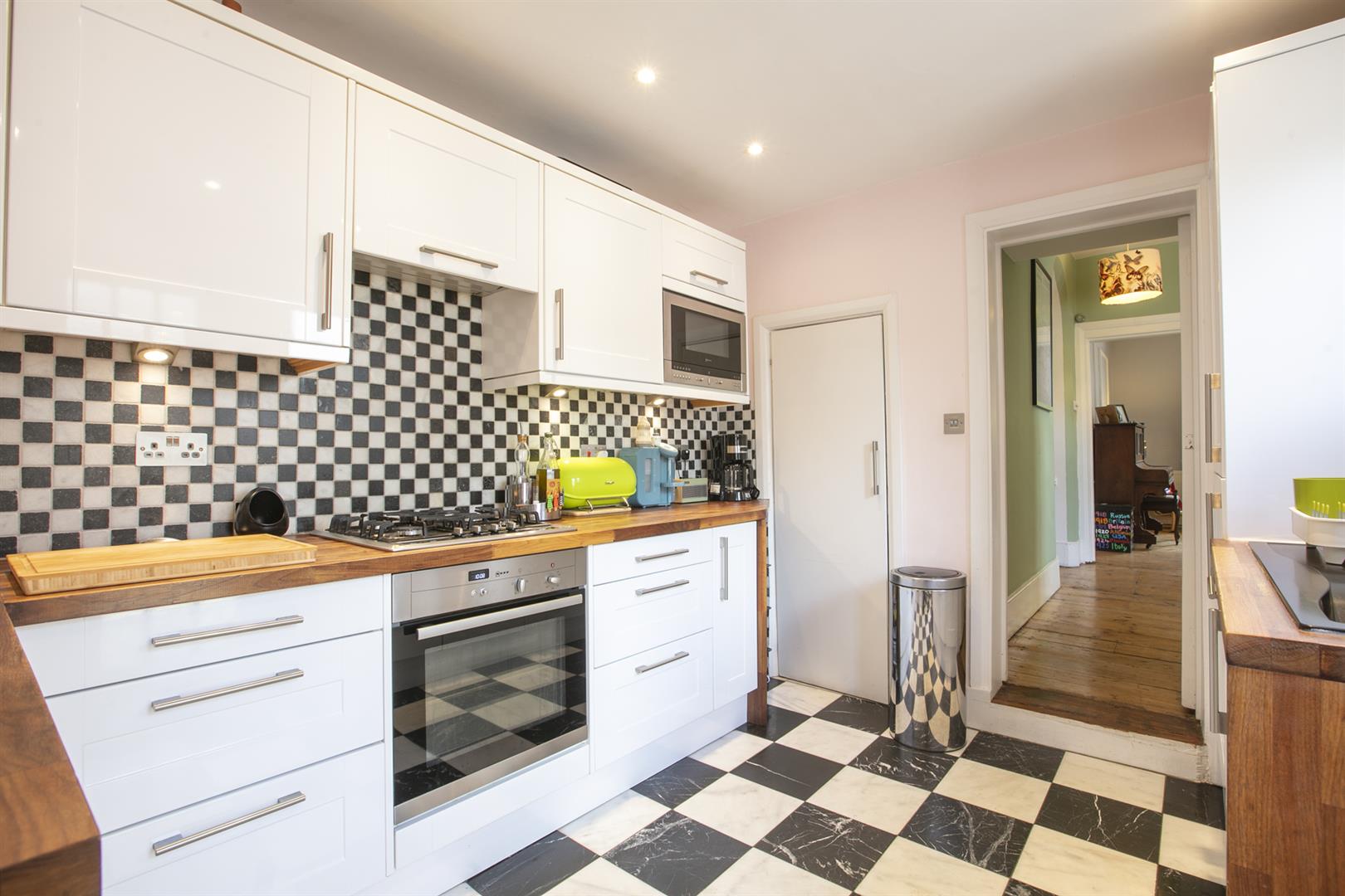 House - End Terrace For Sale in Kenbury Street, Camberwell, SE5 951 view12