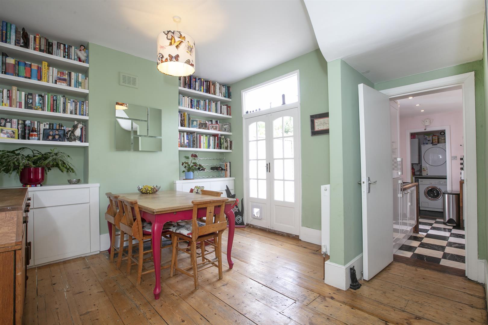 House - End Terrace For Sale in Kenbury Street, Camberwell, SE5 951 view3
