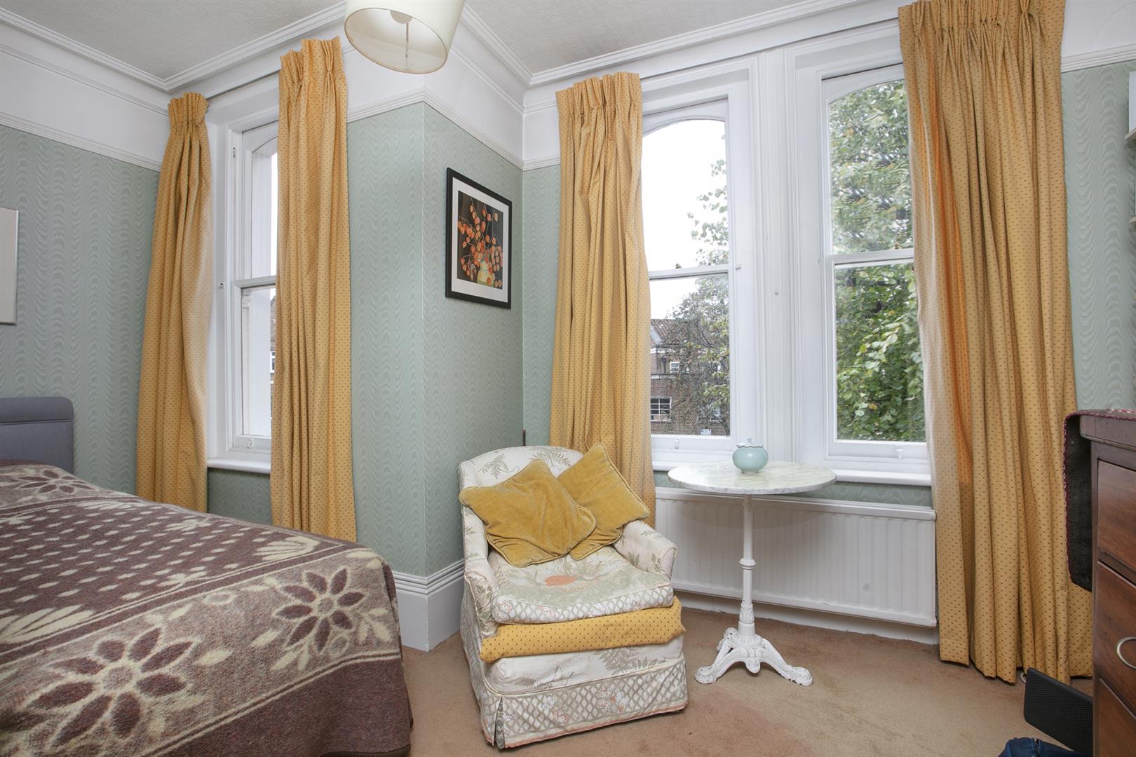 House - Detached Under Offer in Knatchbull Road, Camberwell, SE5 1153 view26