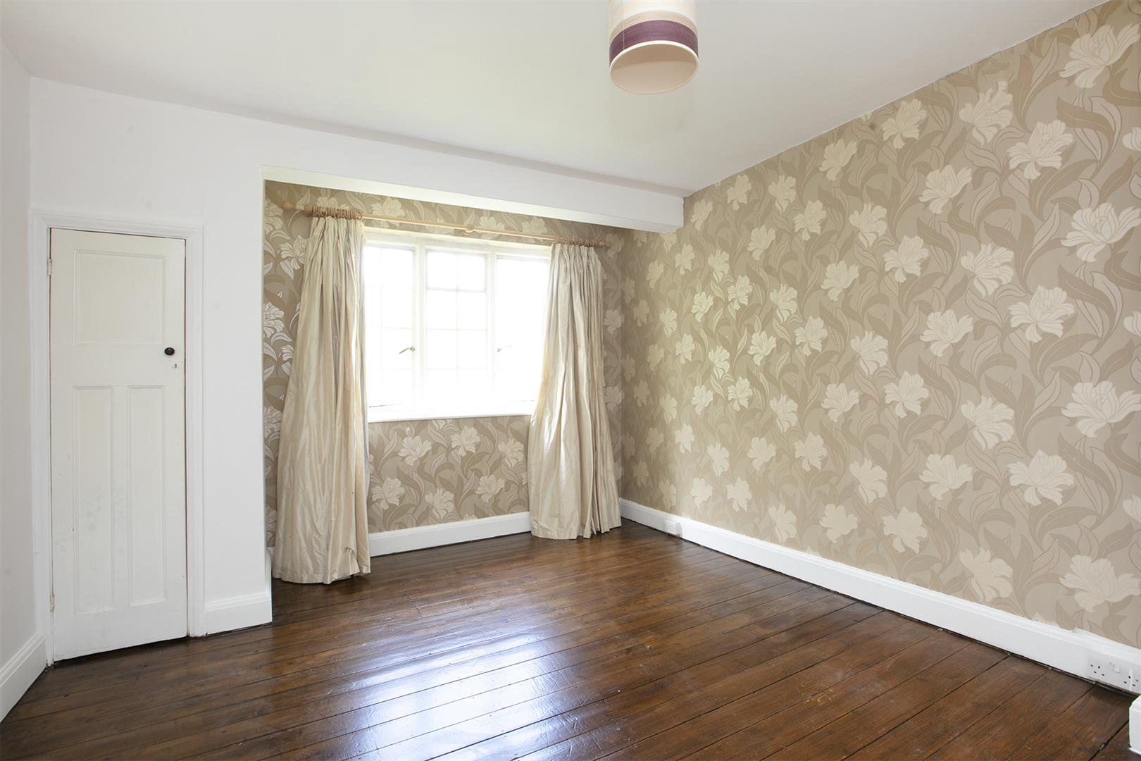 House - Semi-Detached Sold in Love Walk, Camberwell, SE5 797 view17