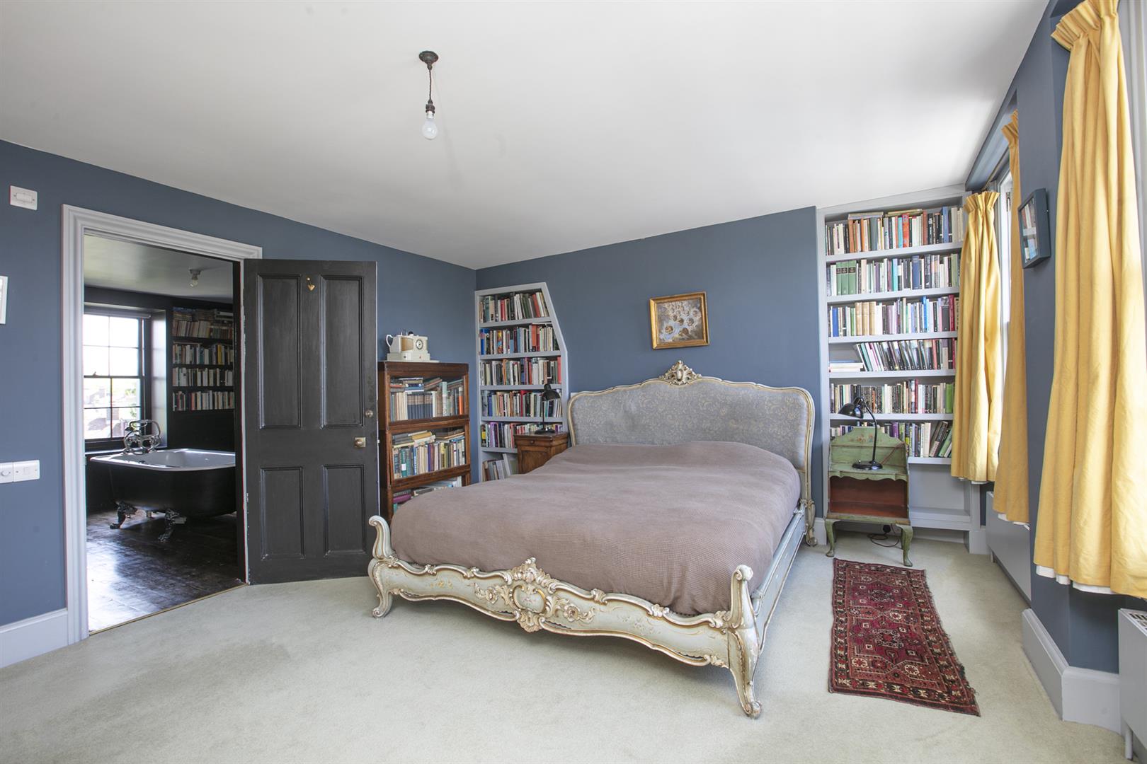 House - Terraced For Sale in Lyndhurst Way, Peckham, SE15 1100 view28