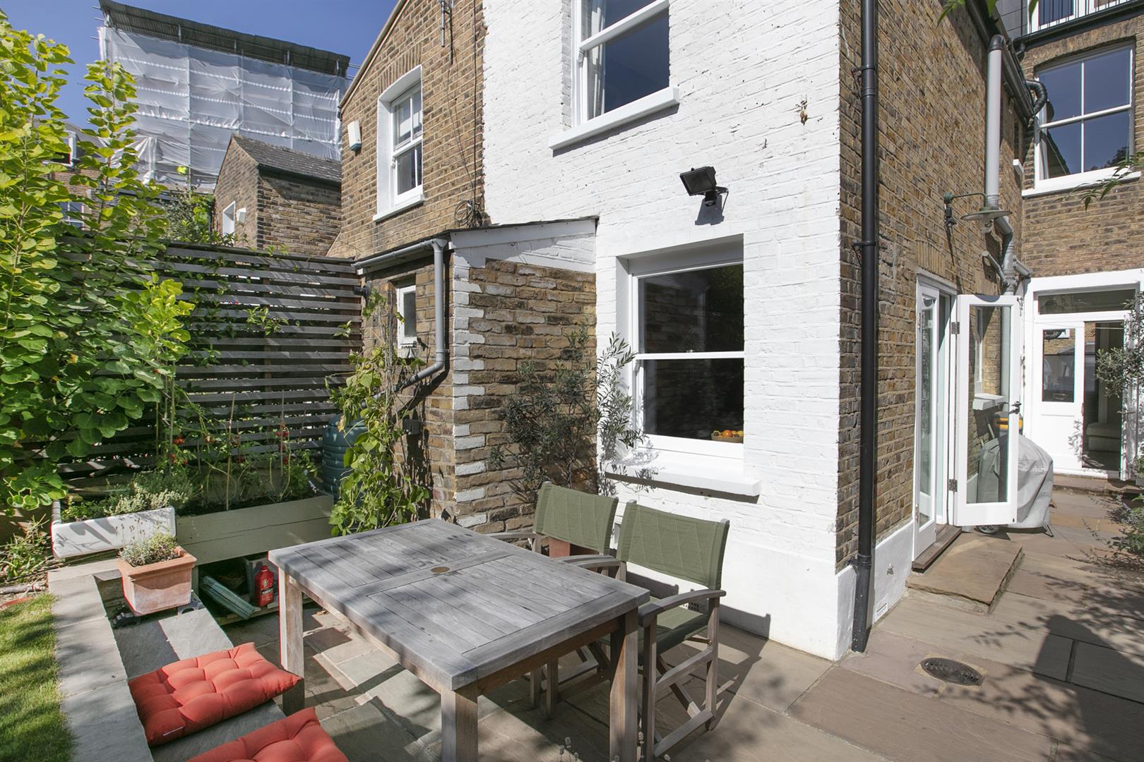 House - Terraced Sale Agreed in Malfort Road, Camberwell, SE5 863 view23