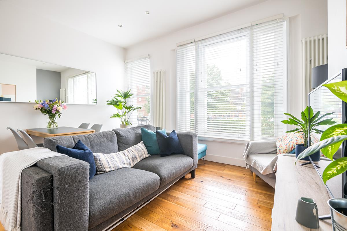Flat - Conversion Under Offer in Nunhead Green, Camberwell, SE5 967 view6