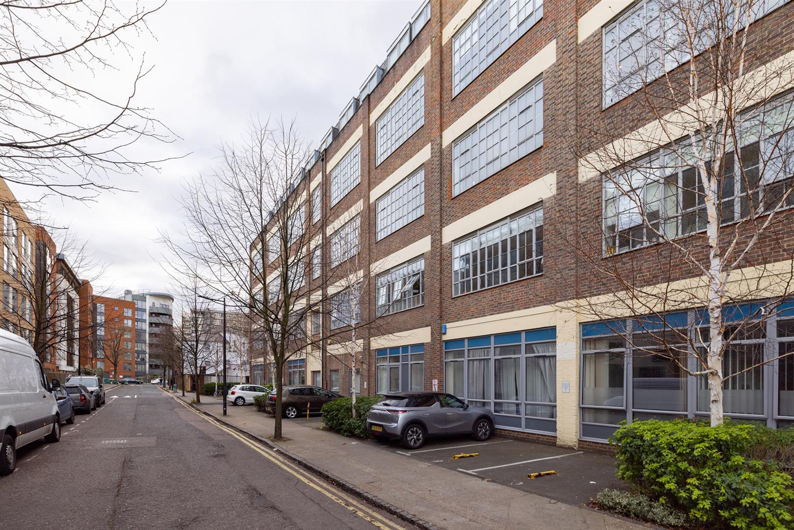 Flat/Apartment For Sale in Peckham Grove, Peckham, SE15 1062 view24