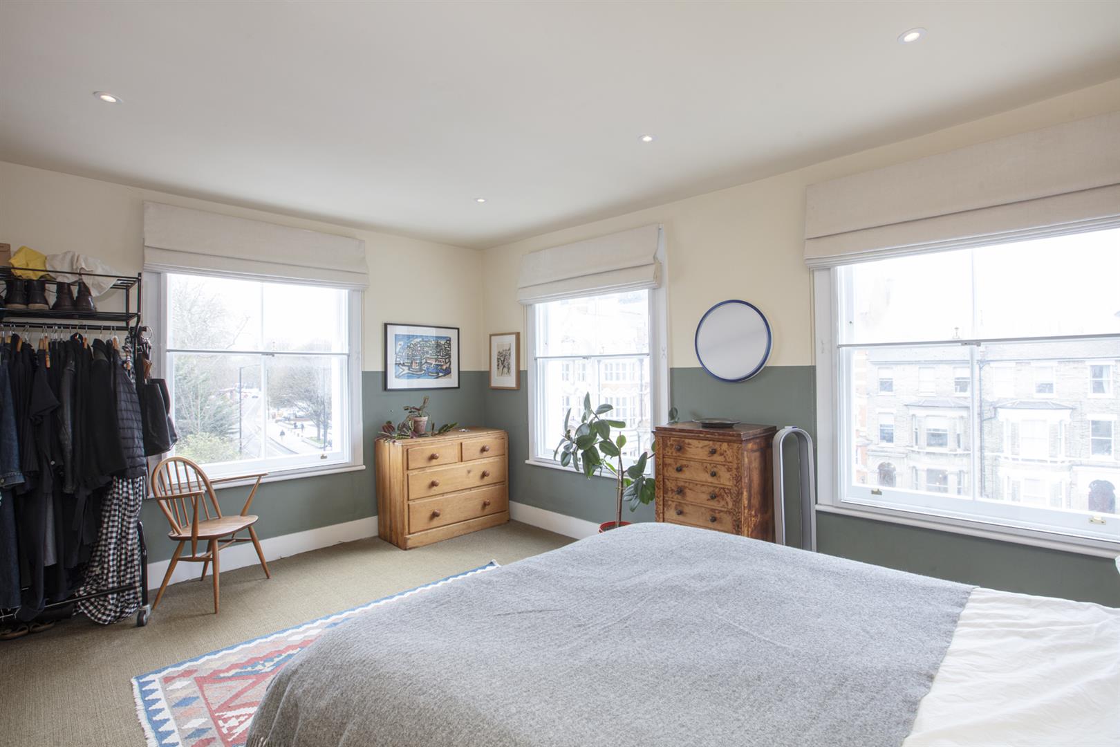 Flat - Conversion Sold in Peckham Road, Camberwell, SE5 1049 view7