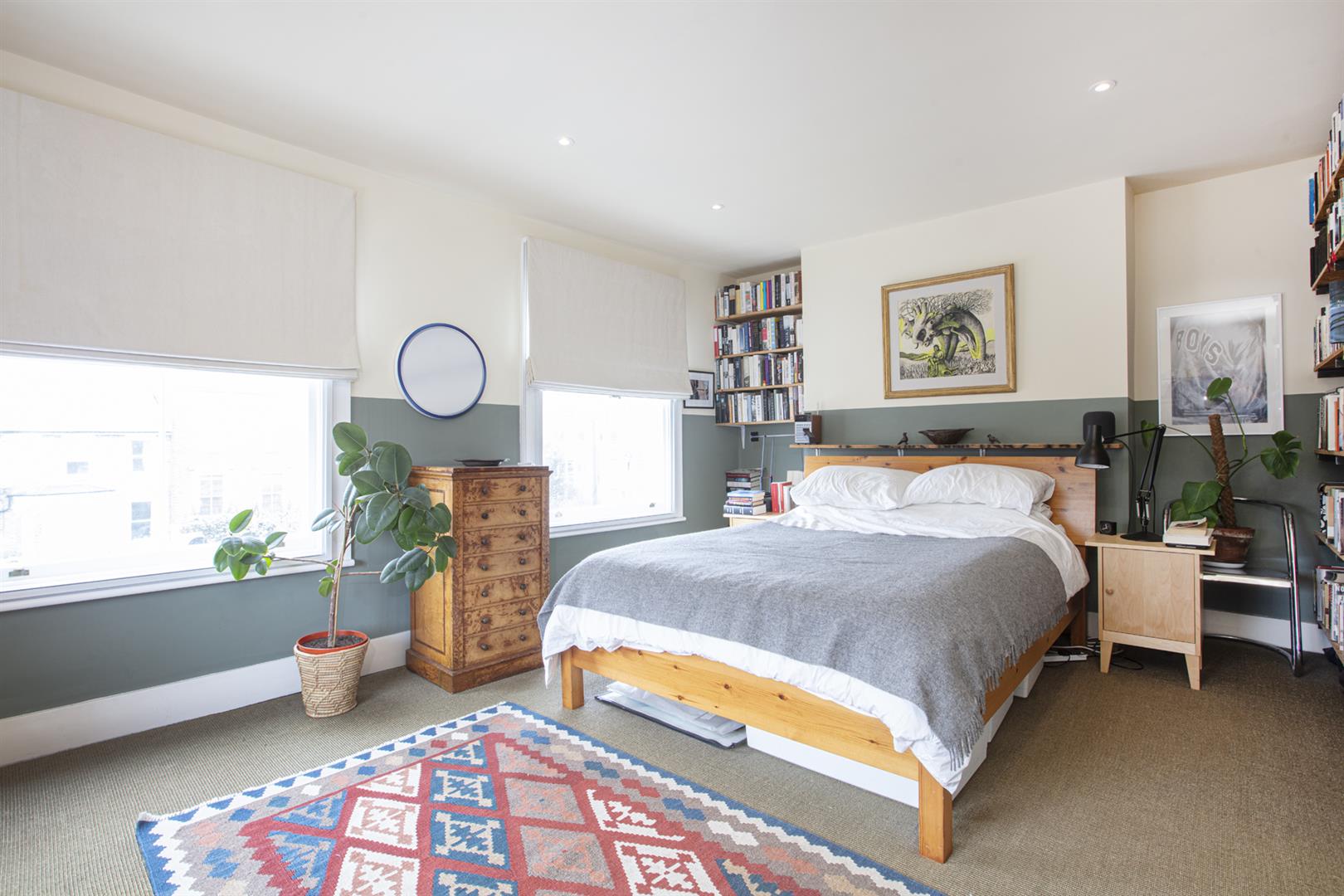 Flat - Conversion Sold in Peckham Road, Camberwell, SE5 1049 view6