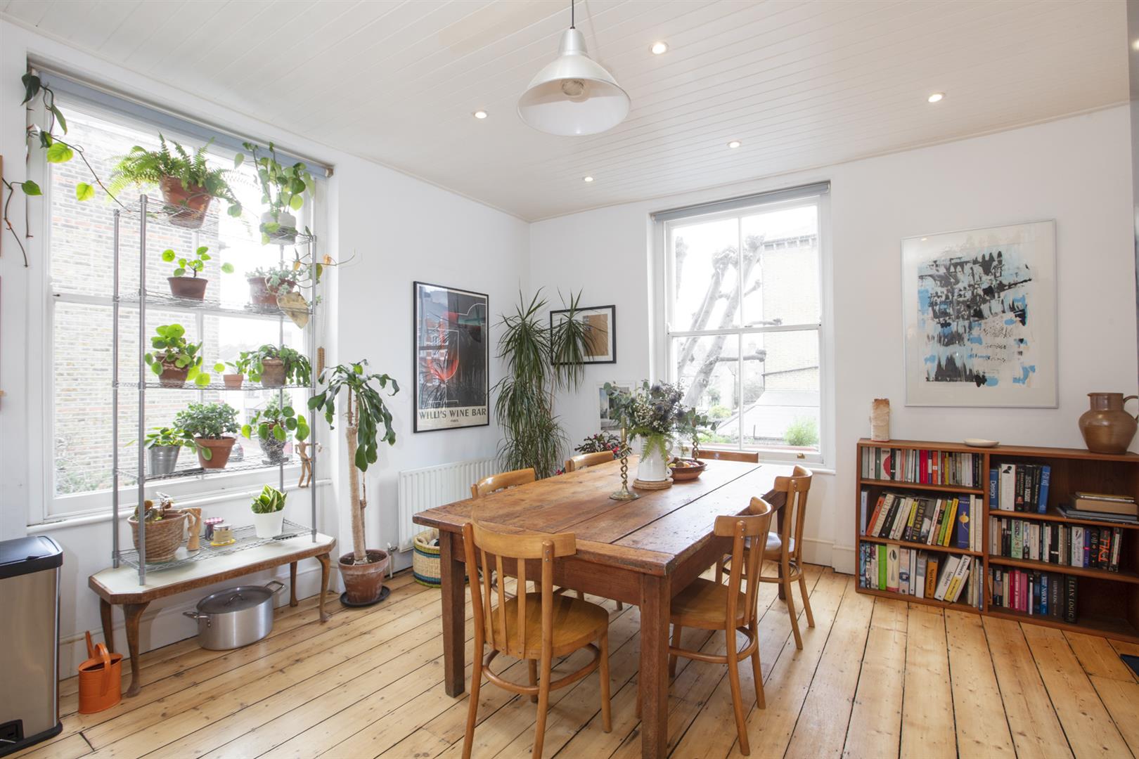 Flat - Conversion Sold in Peckham Road, Camberwell, SE5 1049 view3