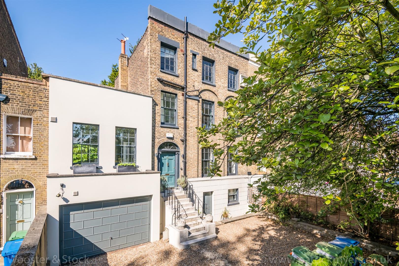House - Detached Sold in Peckham Rye, East Dulwich, SE22 877 view1