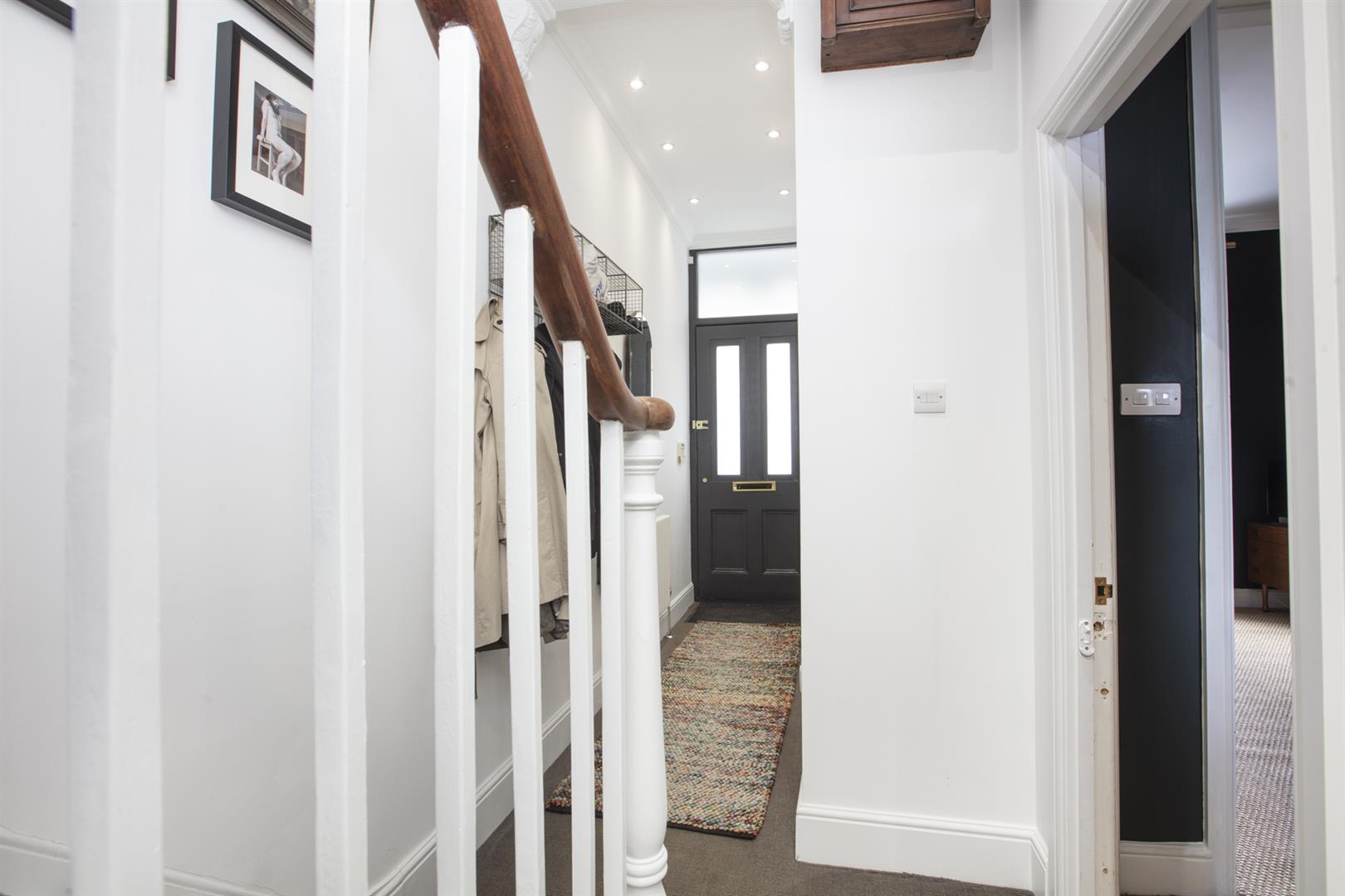 House - Terraced Sold in Pomfret Road, Camberwell, SE5 1064 view9