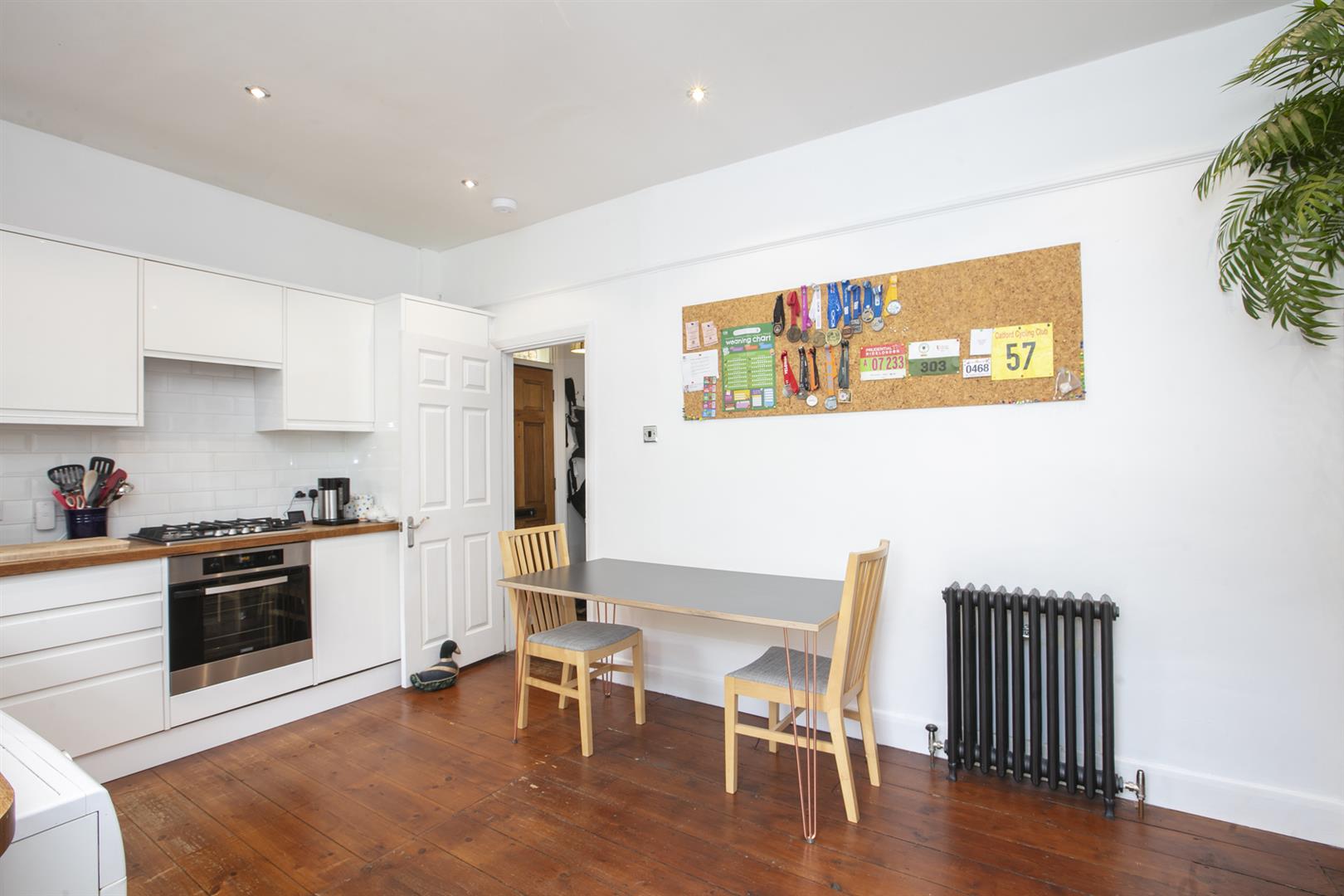House - Semi-Detached For Sale in Sartor Road, Nunhead, SE15 1111 view7