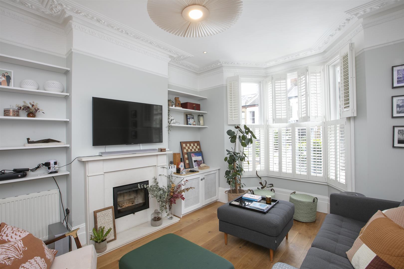 House - End Terrace For Sale in Shenley Road, Camberwell, SE5 1102 view6