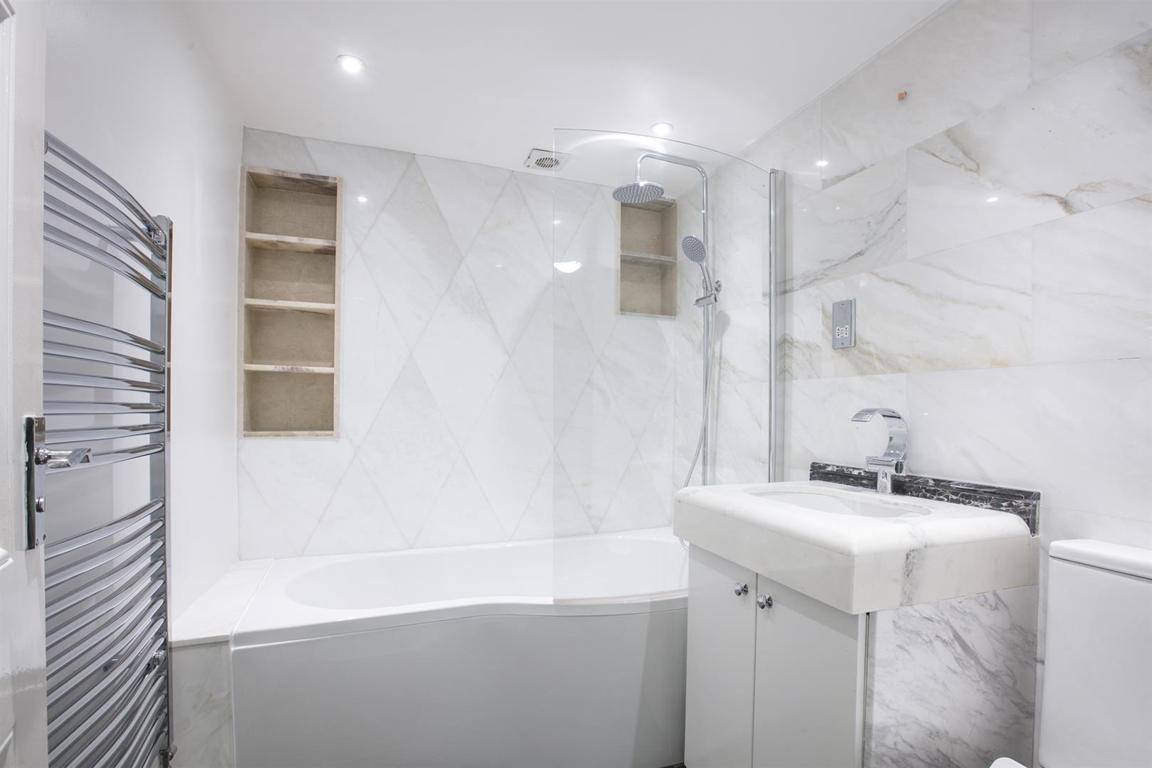 Flat - Conversion For Sale in Shenley Road, Camberwell, SE5 874 view11